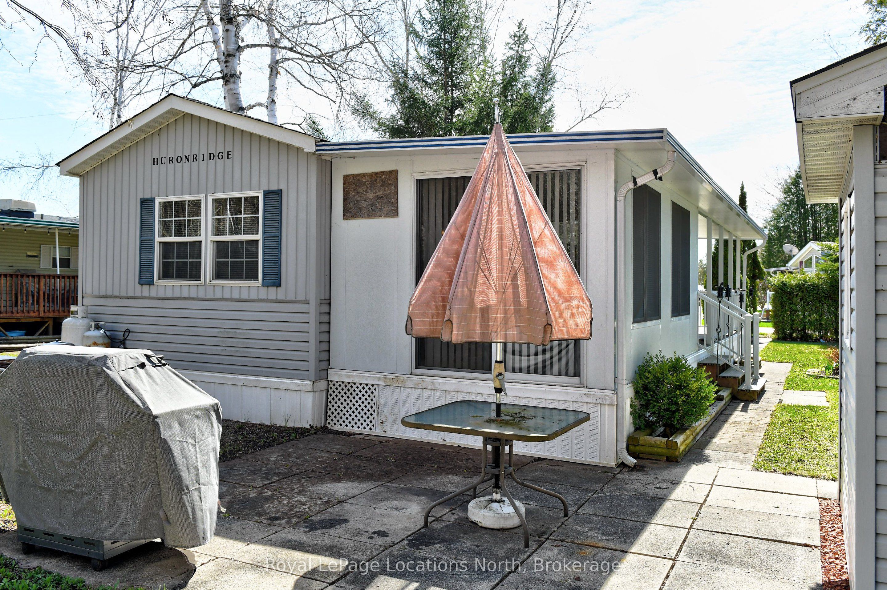 2 Wasaga Pines Lane E Property Photo 16