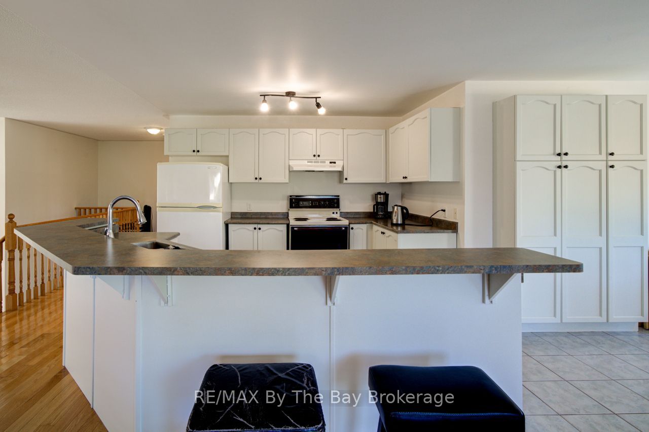 420 Ramblewood Drive Property Photo 11