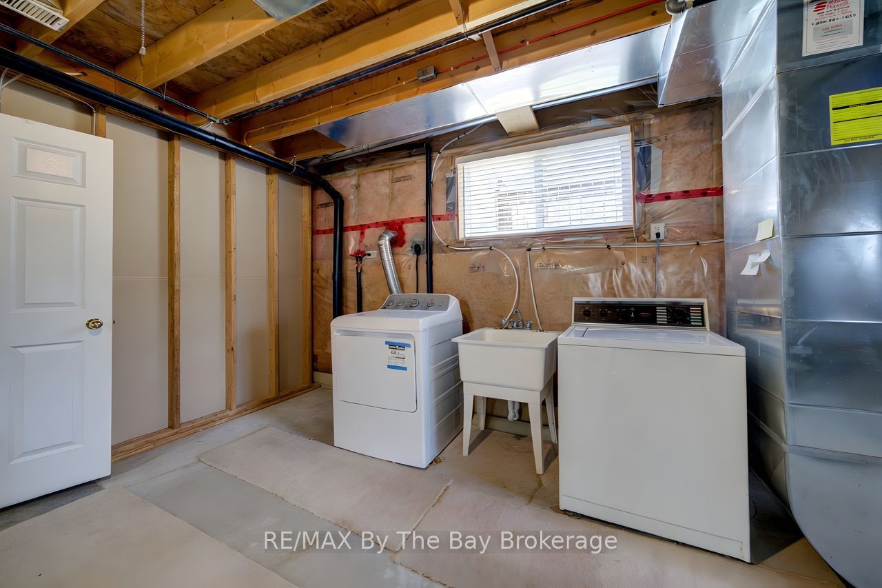 420 Ramblewood Drive Property Photo 27