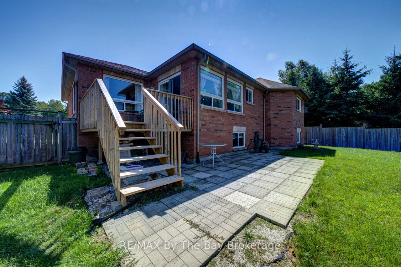 420 Ramblewood Drive Property Photo 32