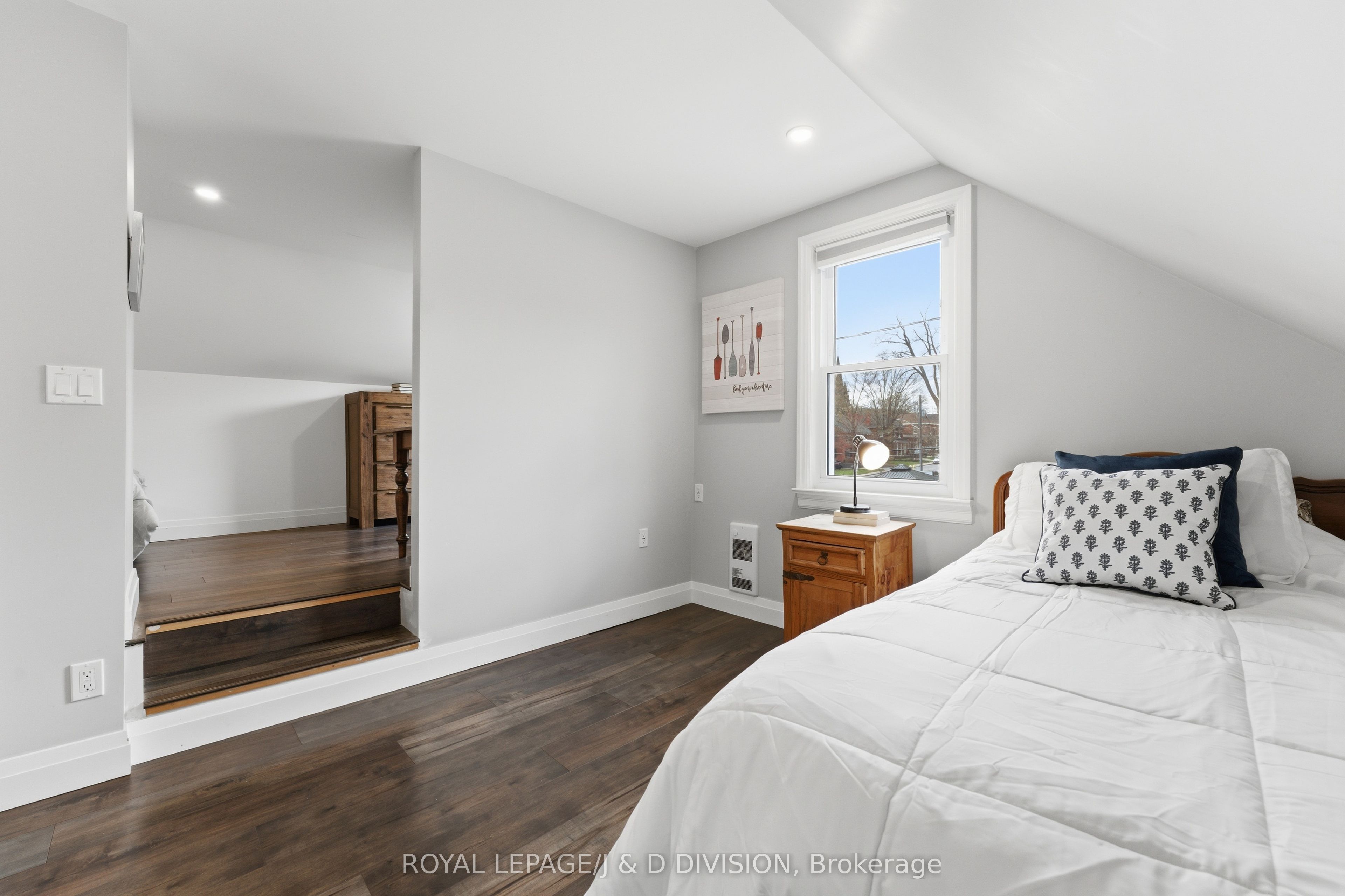 44 Tecumseth Street Property Photo 7