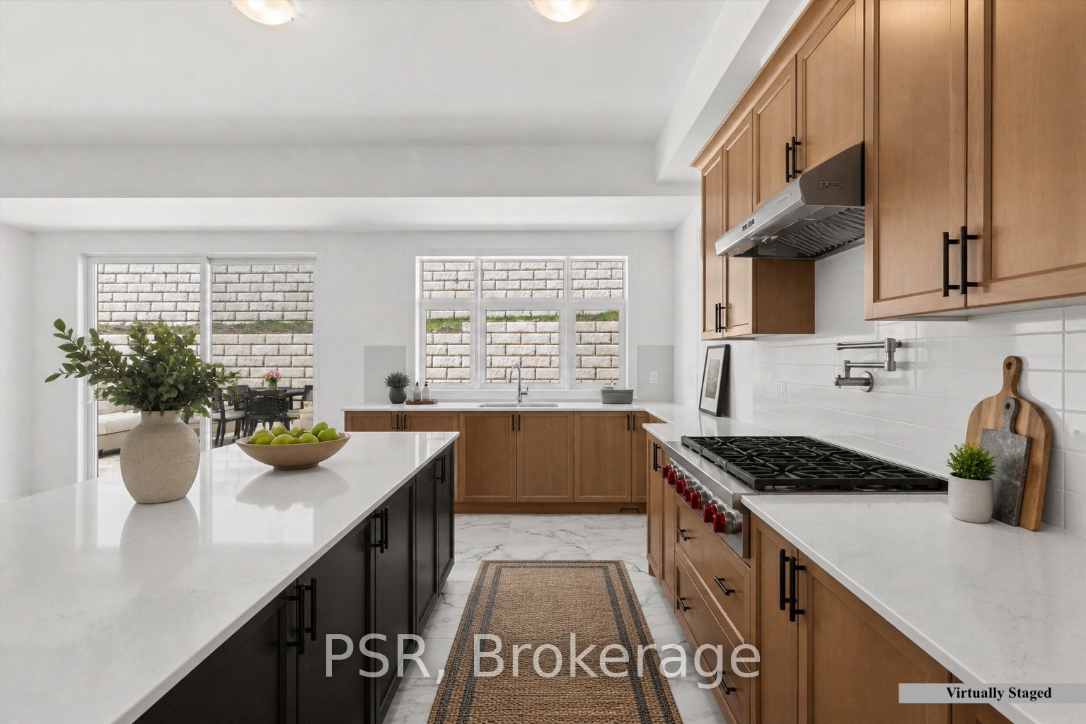 26 Pearsall Place Property Photo 3