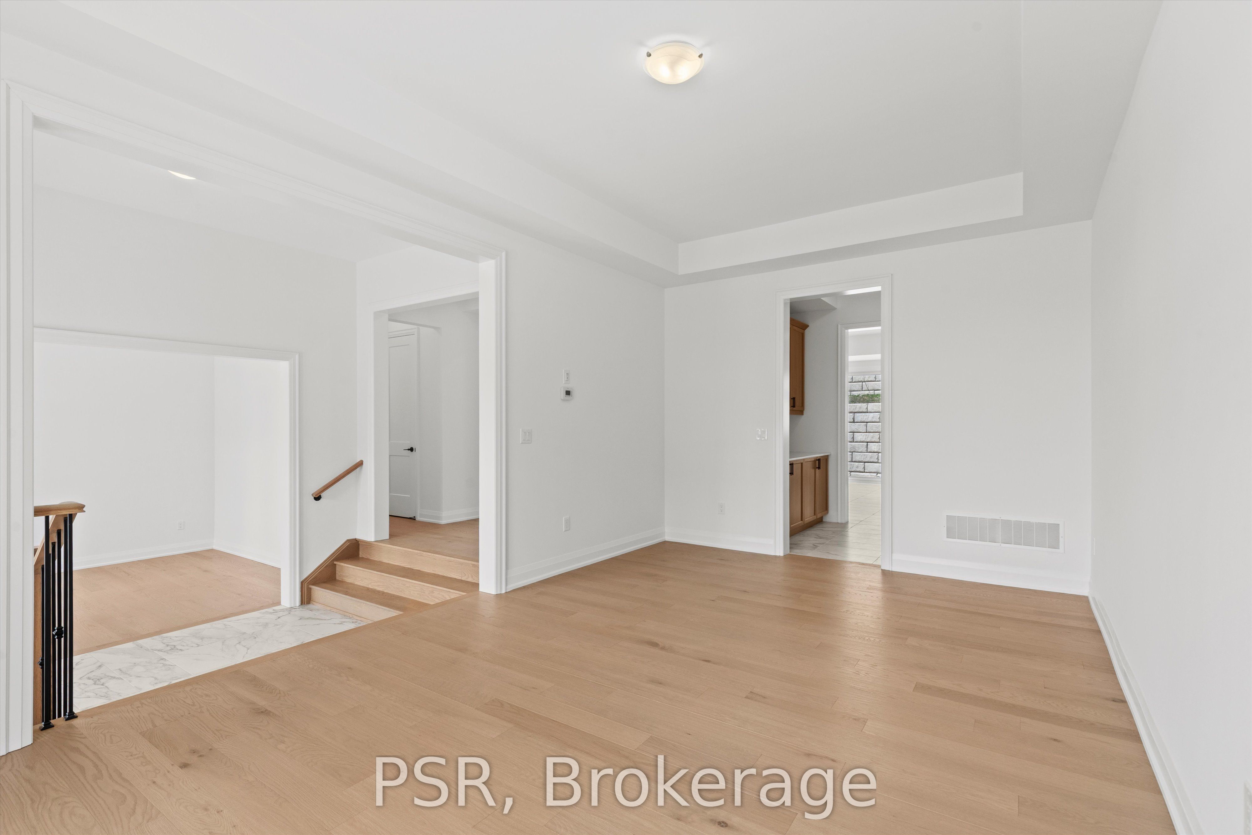 26 Pearsall Place Property Photo 21