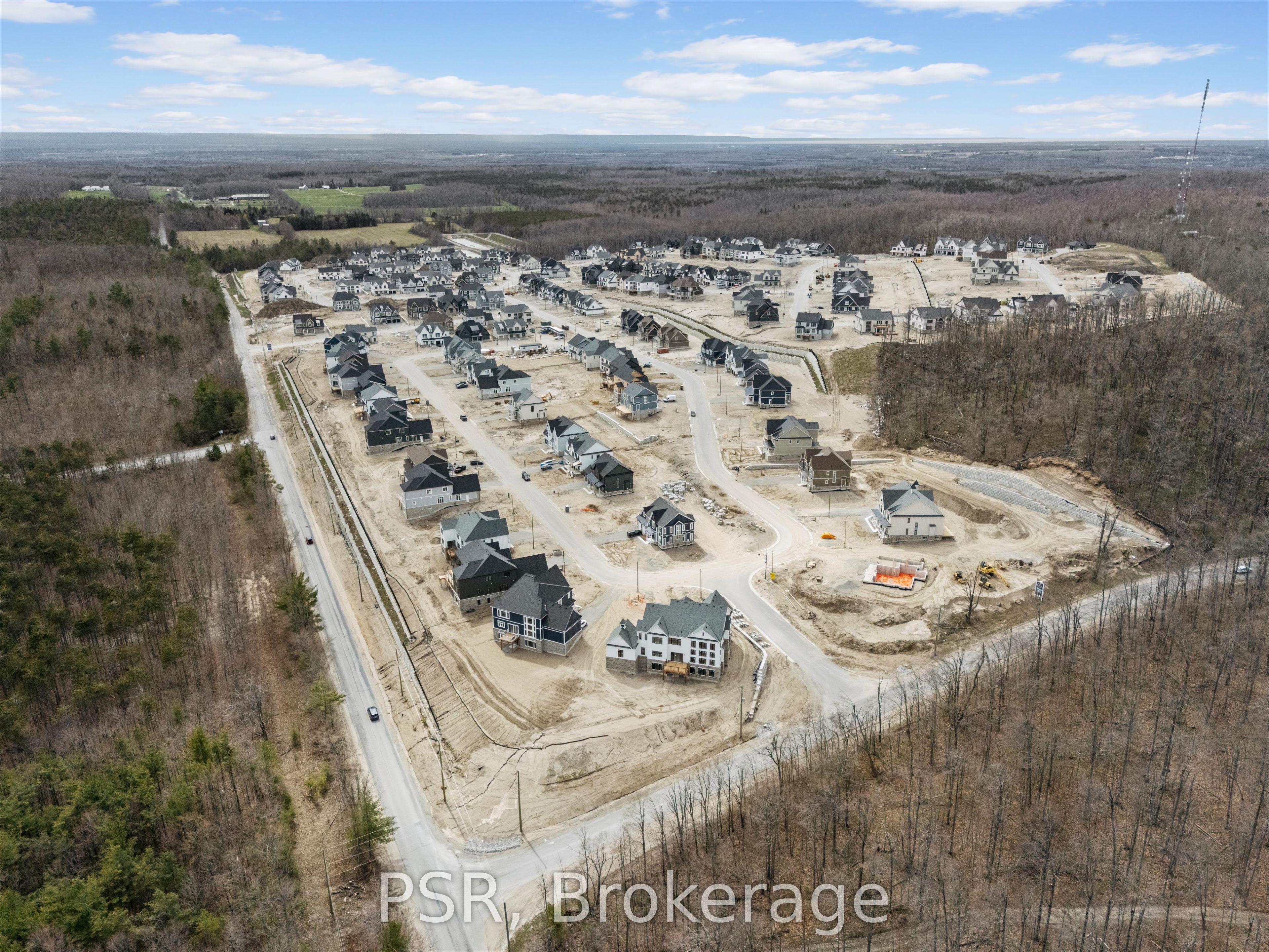 26 Pearsall Place Property Photo 40