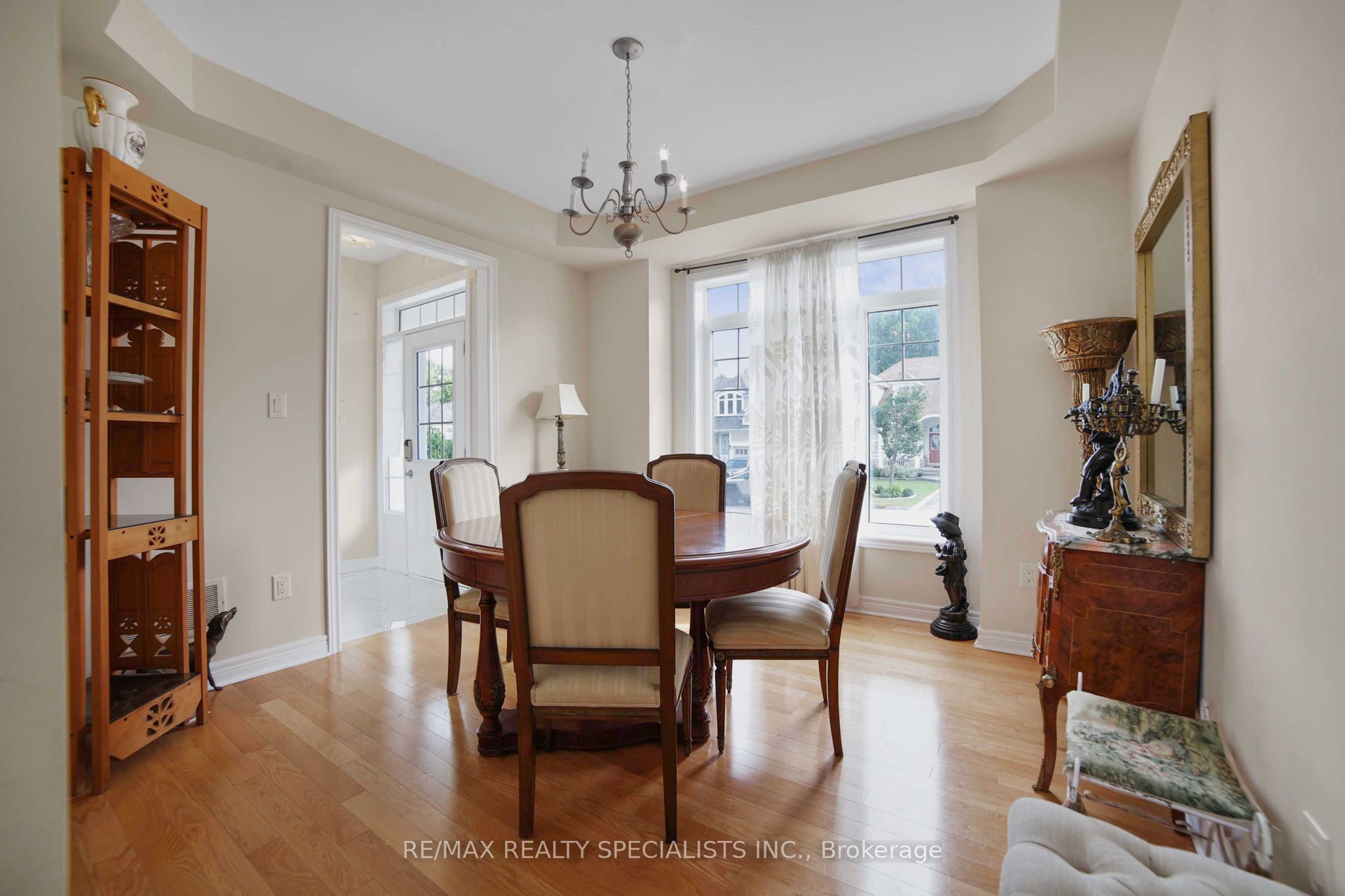 61 Riverwalk Place Property Photo 15
