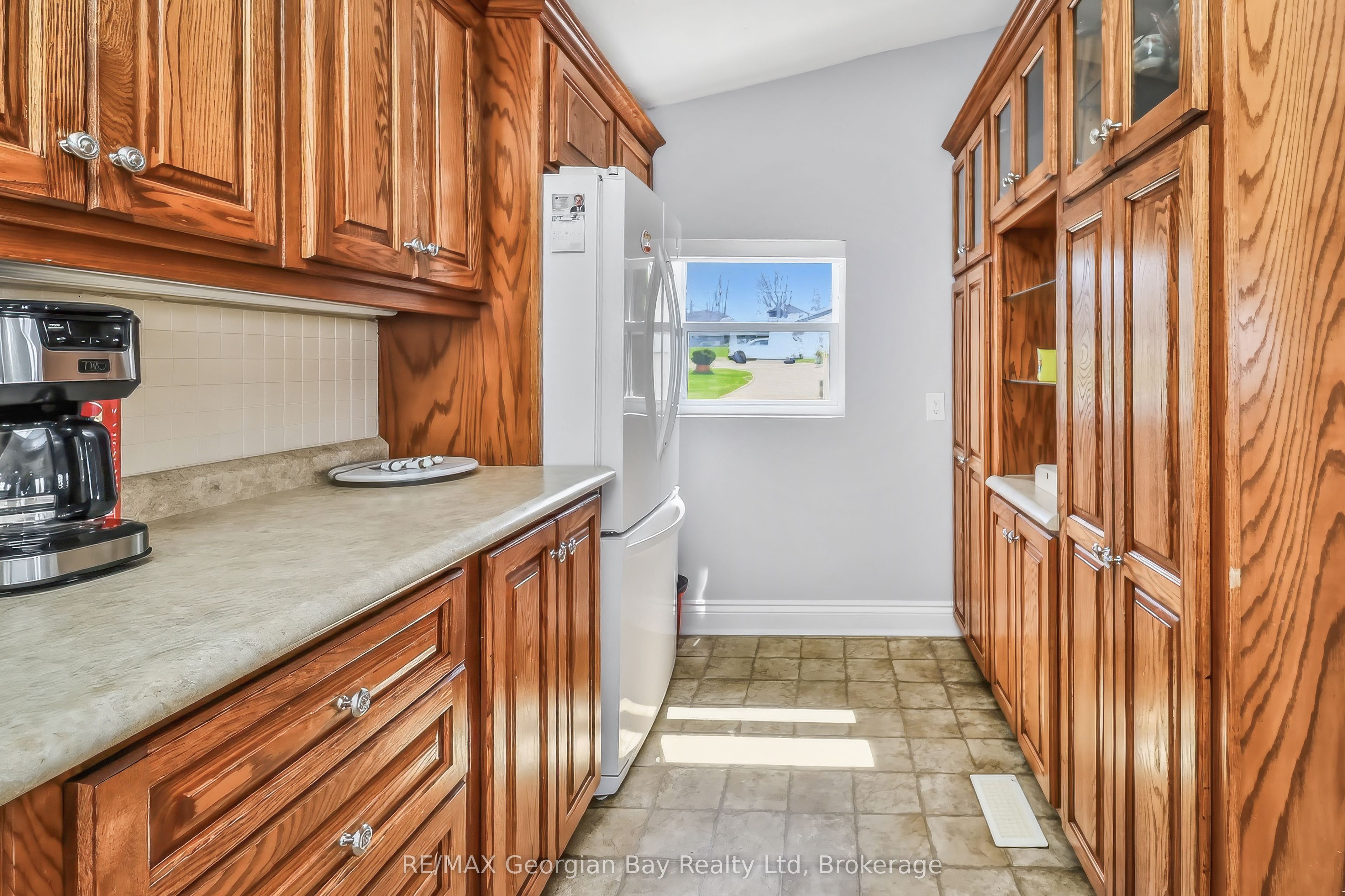 12 Robins Point Road Property Photo 11
