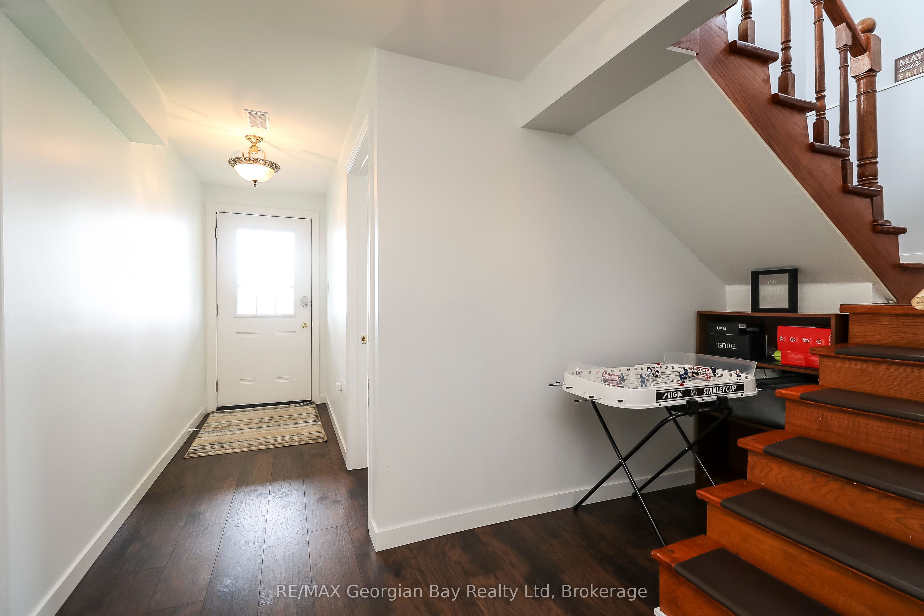 12 Robins Point Road Property Photo 27