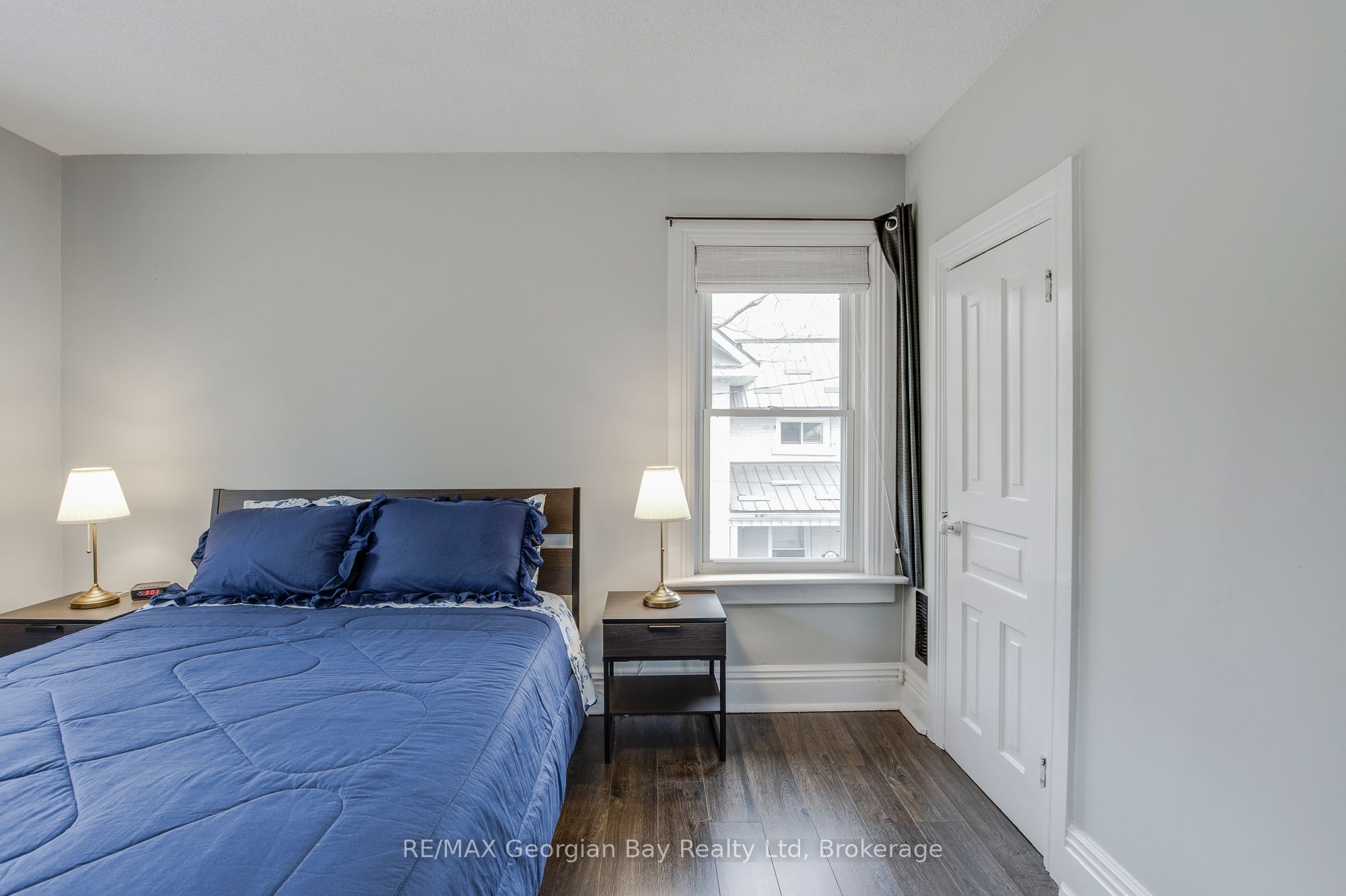 641 Bay Street Property Photo 21