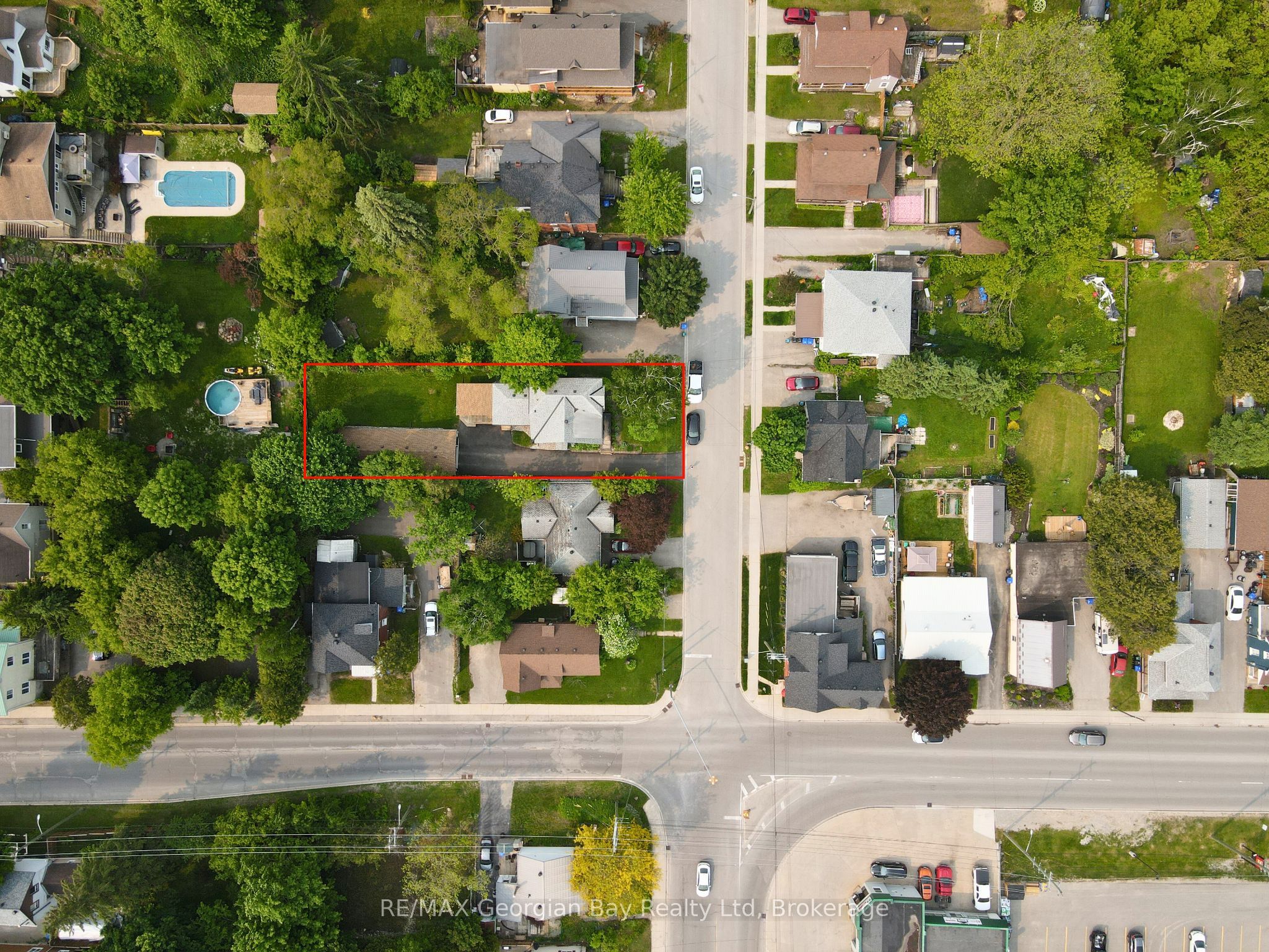 641 Bay Street Property Photo 35