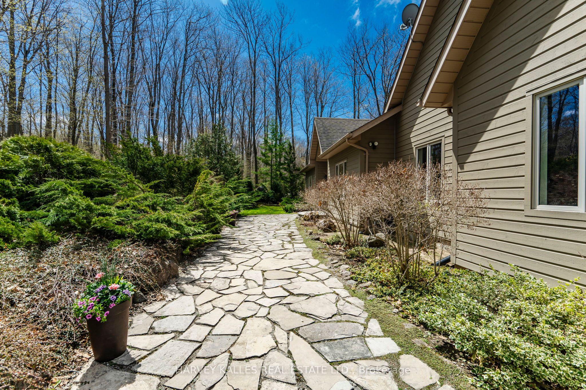 20 Nippissing Ridge Road Property Photo 7