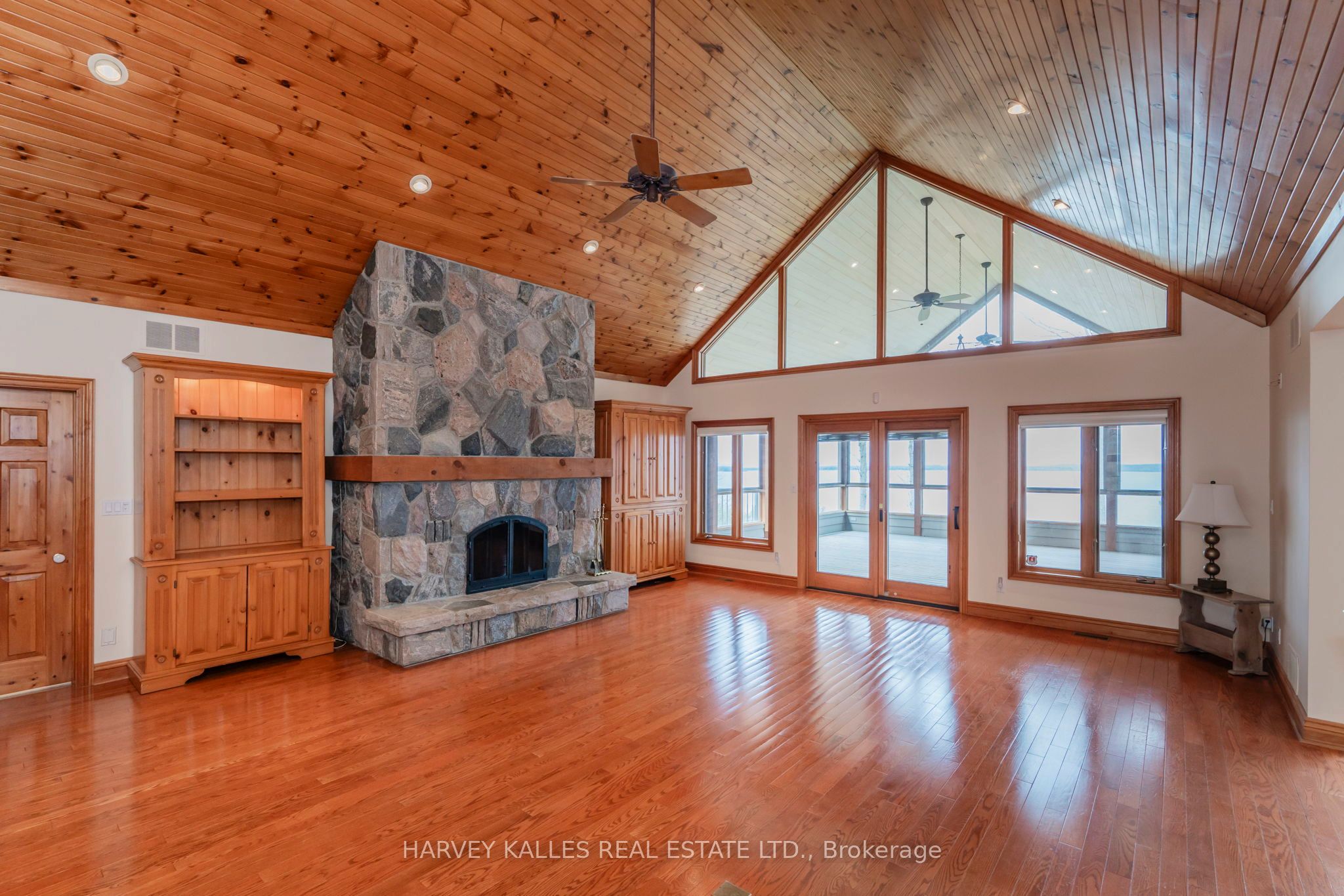20 Nippissing Ridge Road Property Photo 13