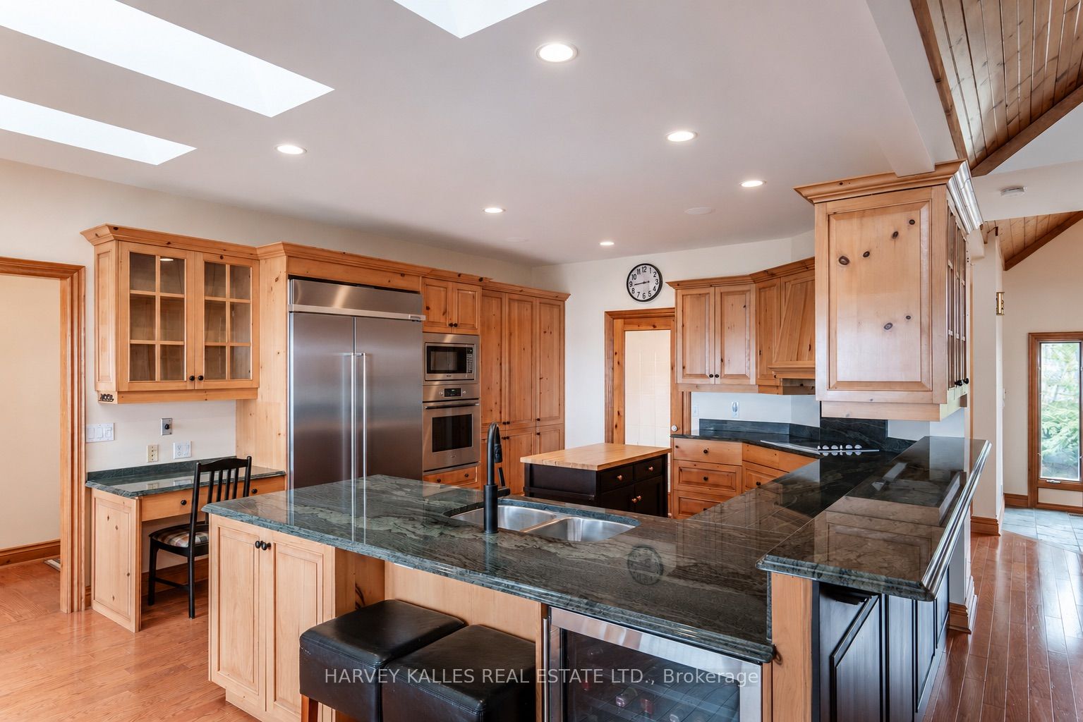 20 Nippissing Ridge Road Property Photo 18