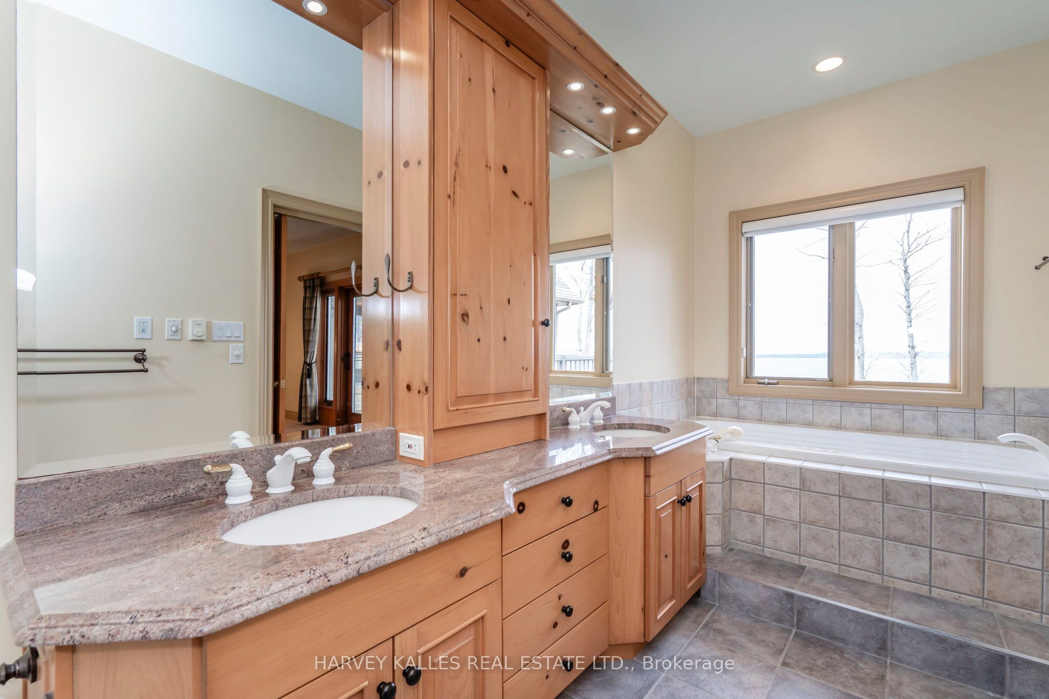 20 Nippissing Ridge Road Property Photo 23