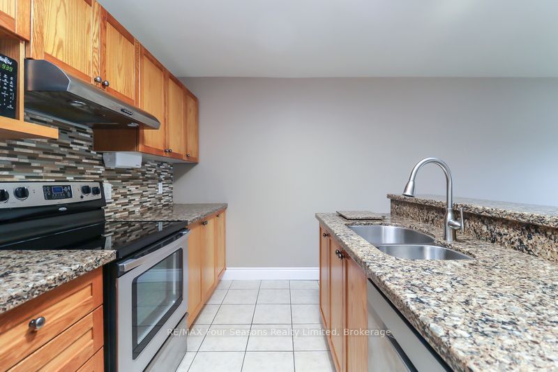 435 Walnut Street 101 Property Photo 7