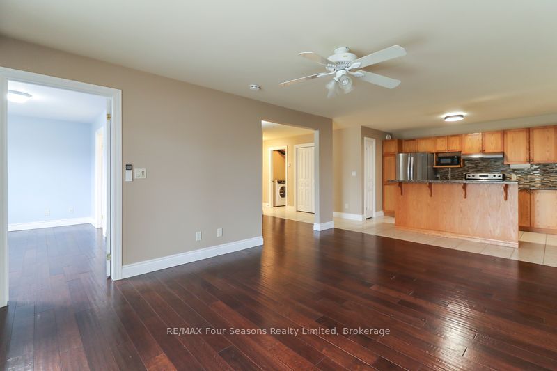 435 Walnut Street 101 Property Photo 14