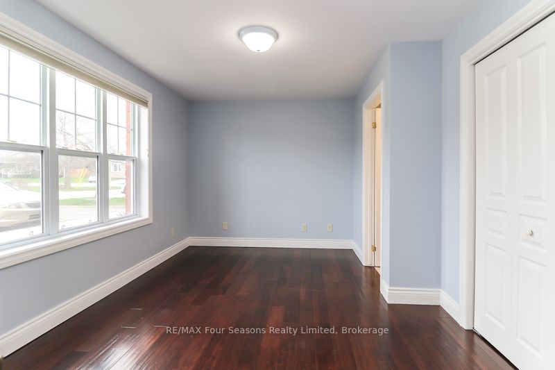 435 Walnut Street 101 Property Photo 18