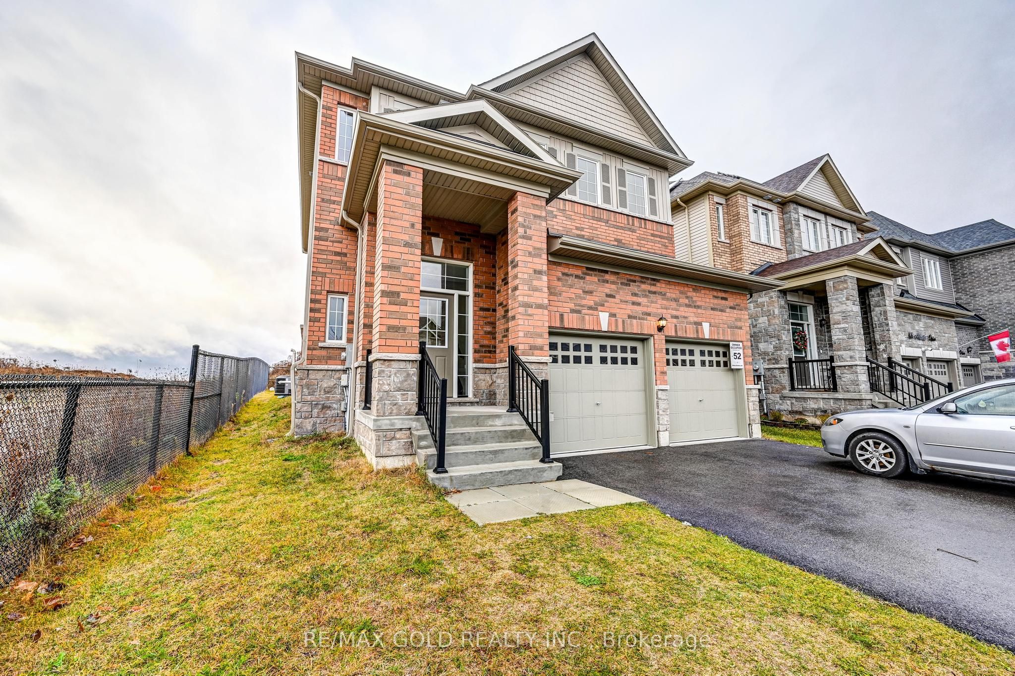 84 Atlantis Drive W Property Photo 29
