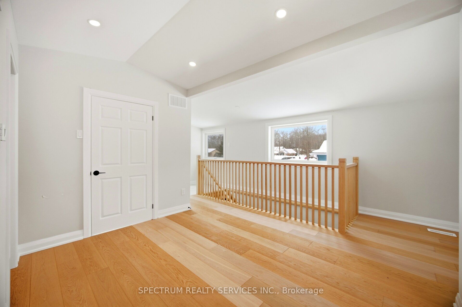 161 Antigua Drive Property Photo 15