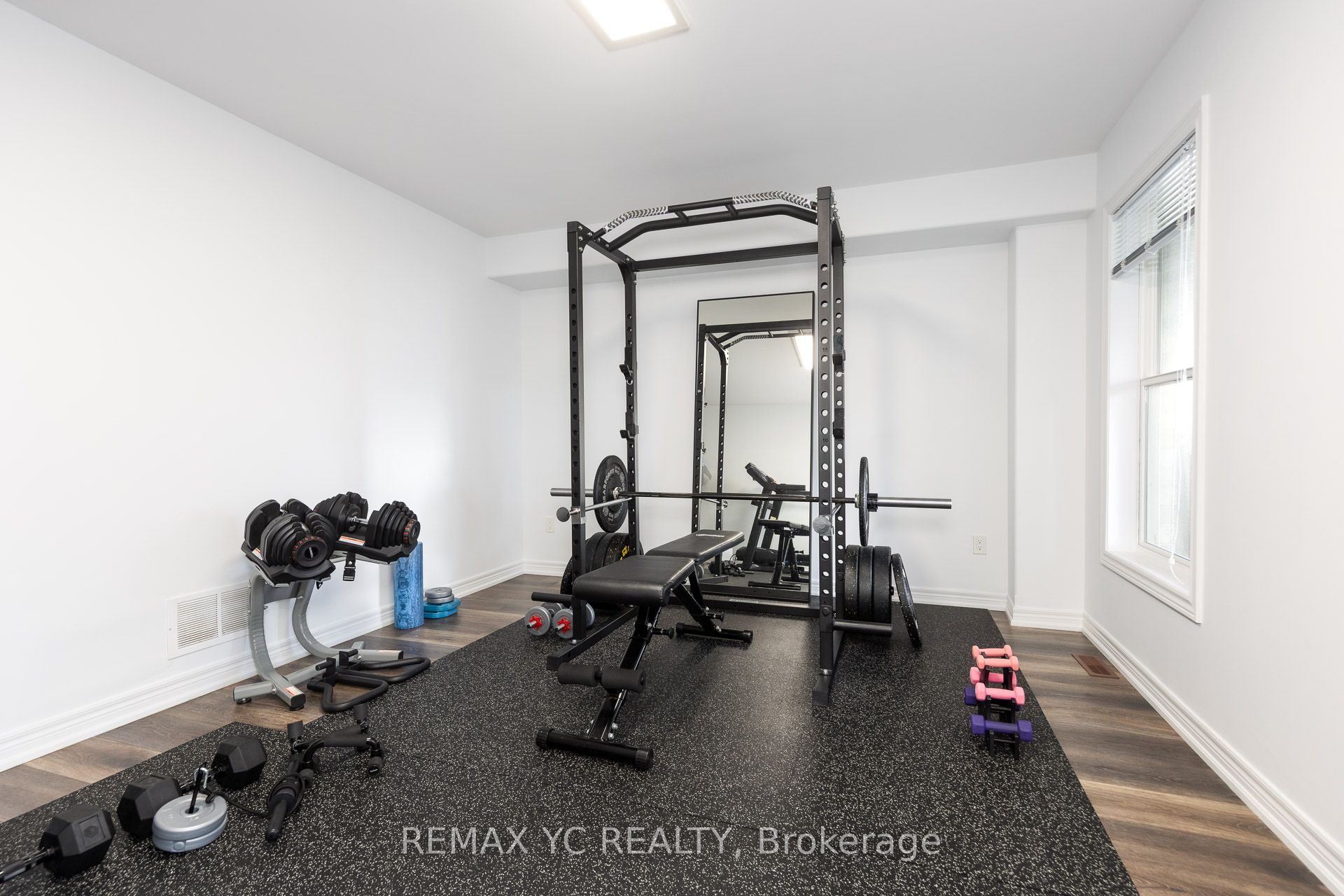 1 Leggott Avenue 2 Property Photo 6