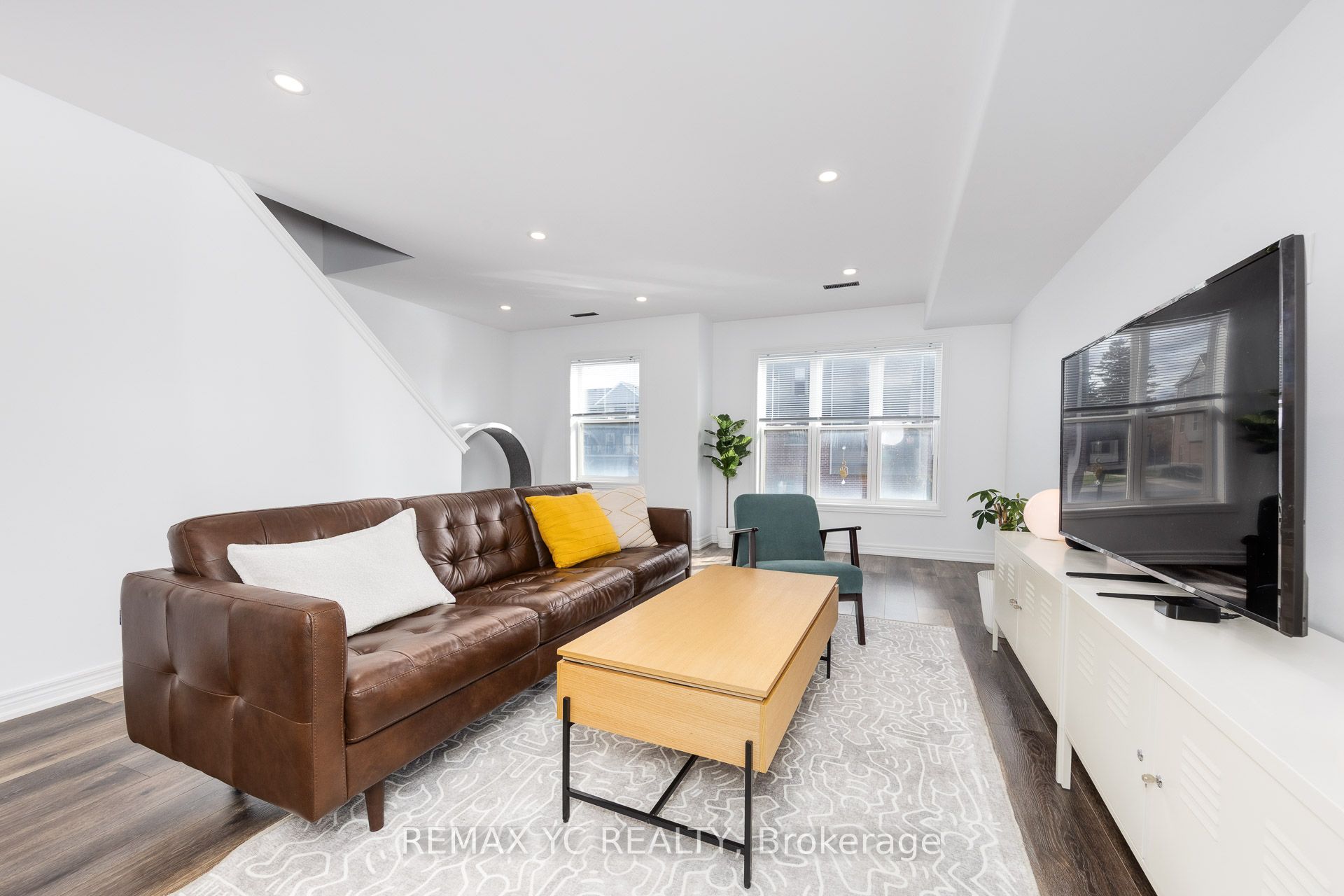 1 Leggott Avenue 2 Property Photo 15