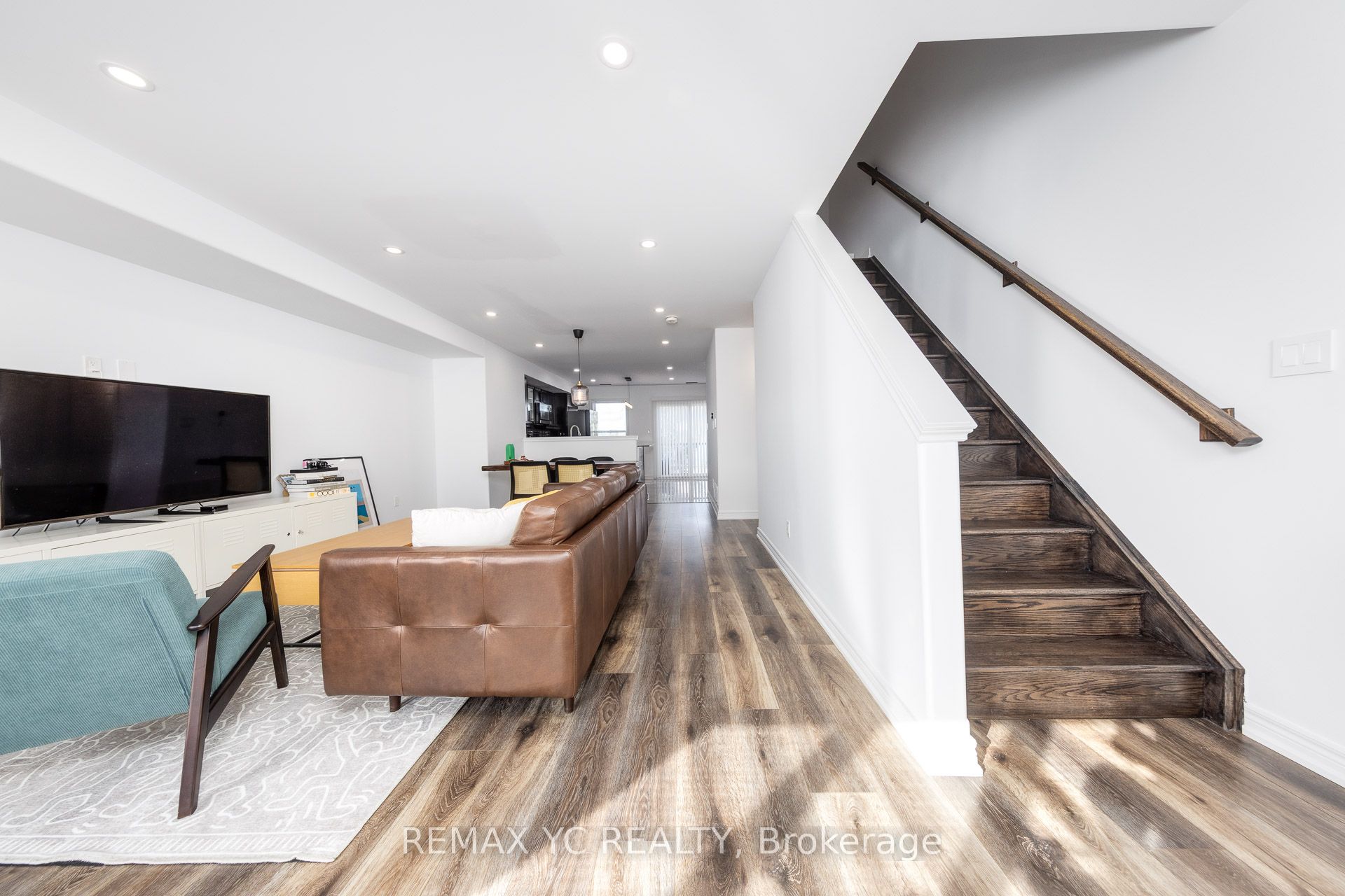 1 Leggott Avenue 2 Property Photo 17
