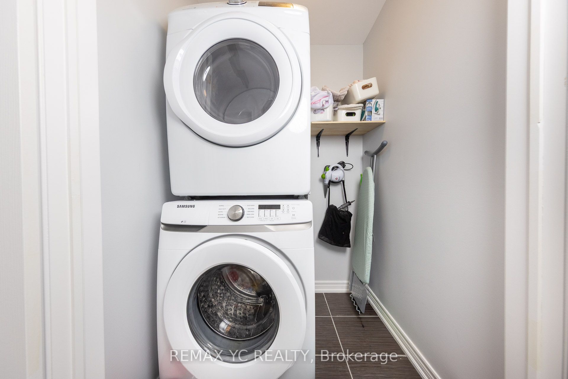 1 Leggott Avenue 2 Property Photo 27