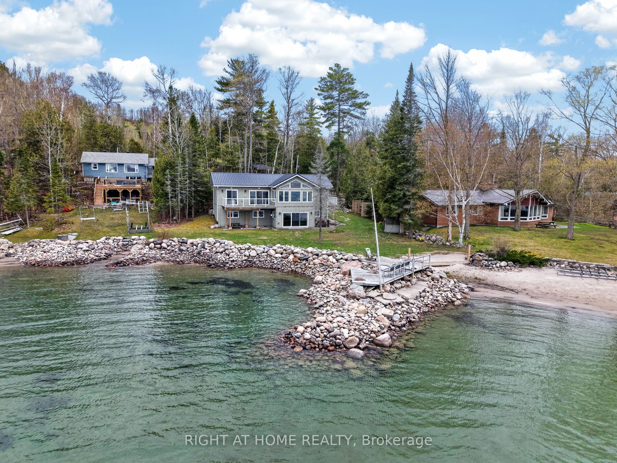 442 Silver Birch Drive Property Photo 1