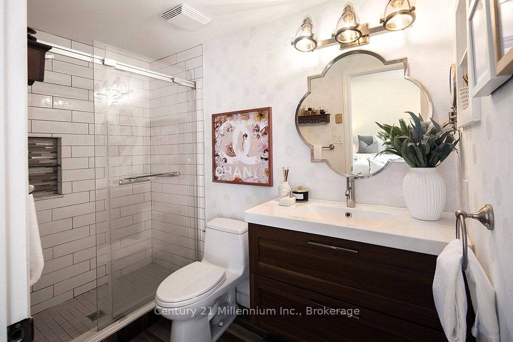493 Oxbow Crescent Property Photo 22