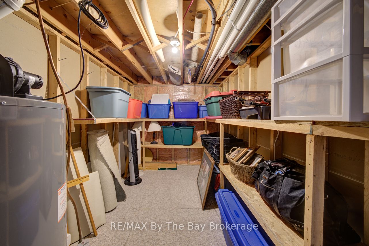 229 Datas Drive E Property Photo 33
