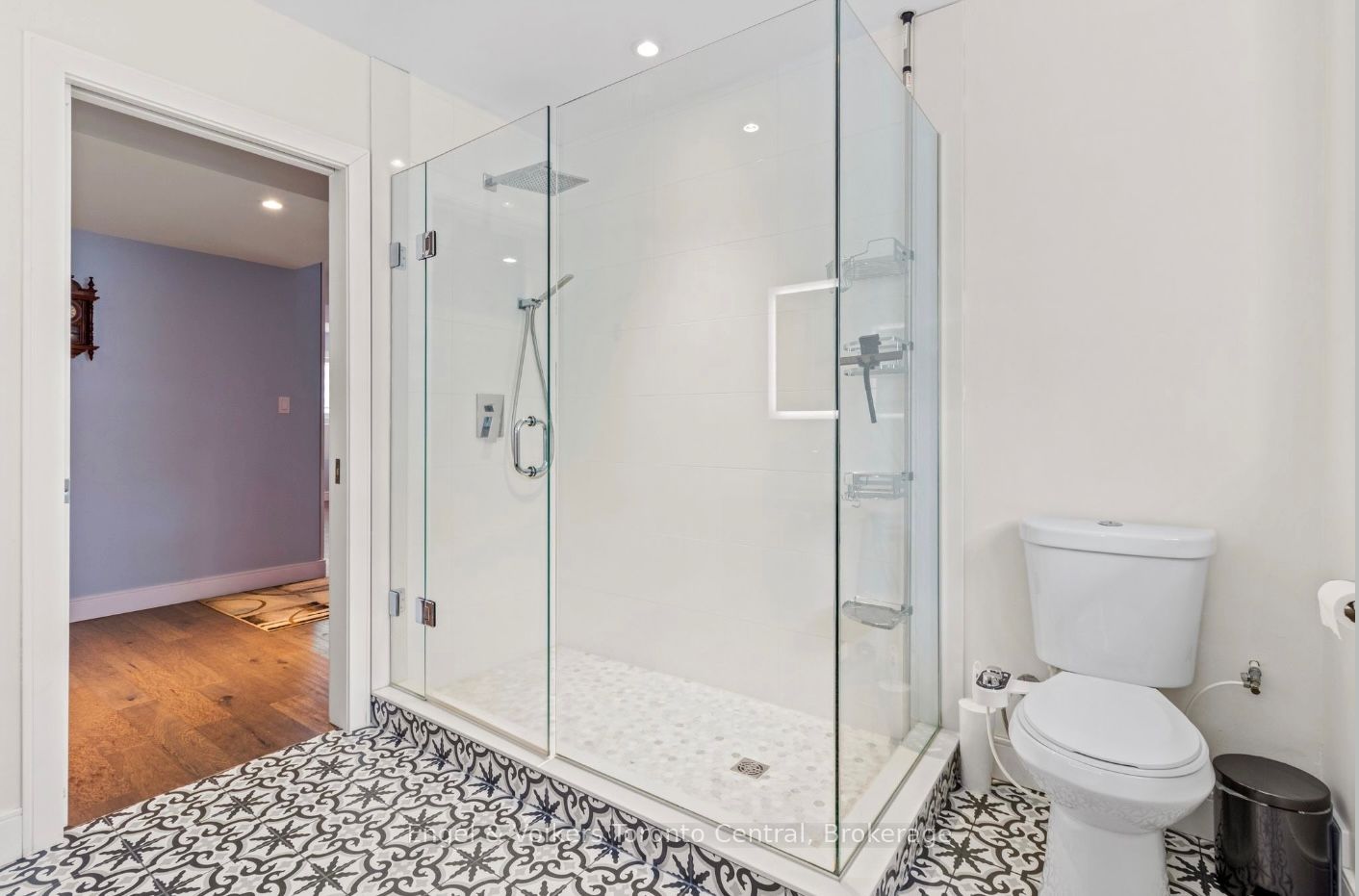 14 Thomas Street Property Photo 25
