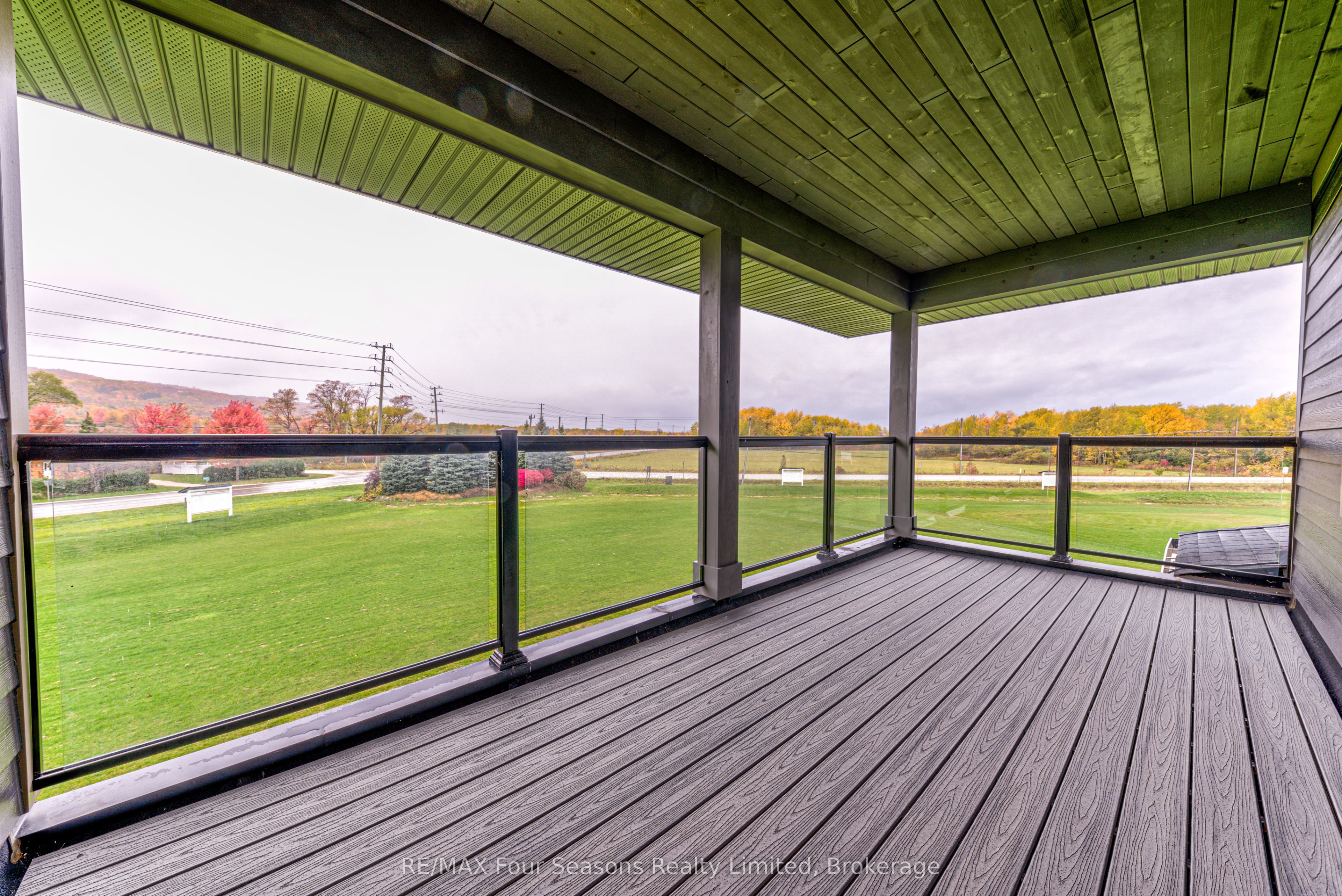 9 Windrose Valley Boulevard Property Photo 32