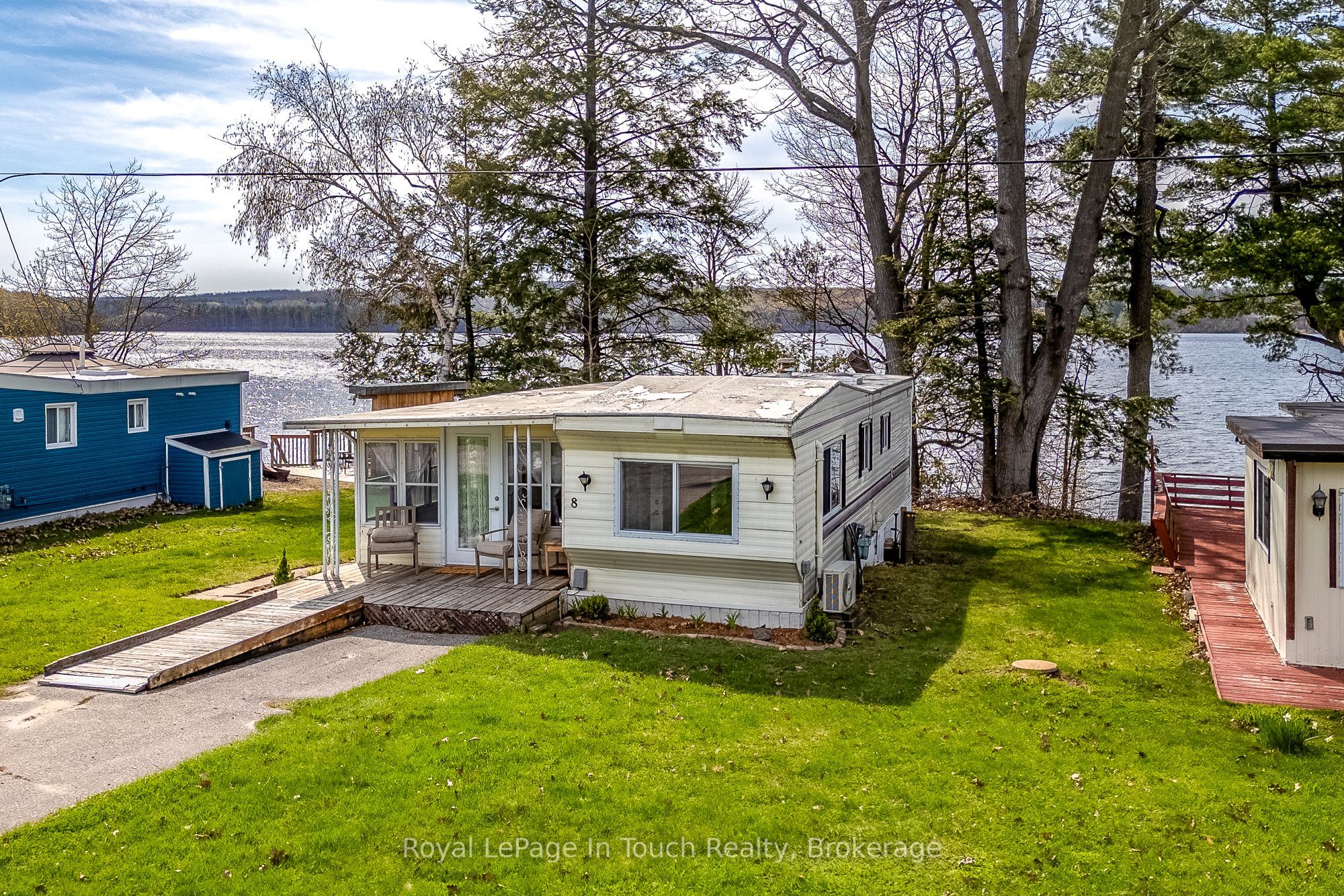 8 Lakeshore Road Property Photo 26