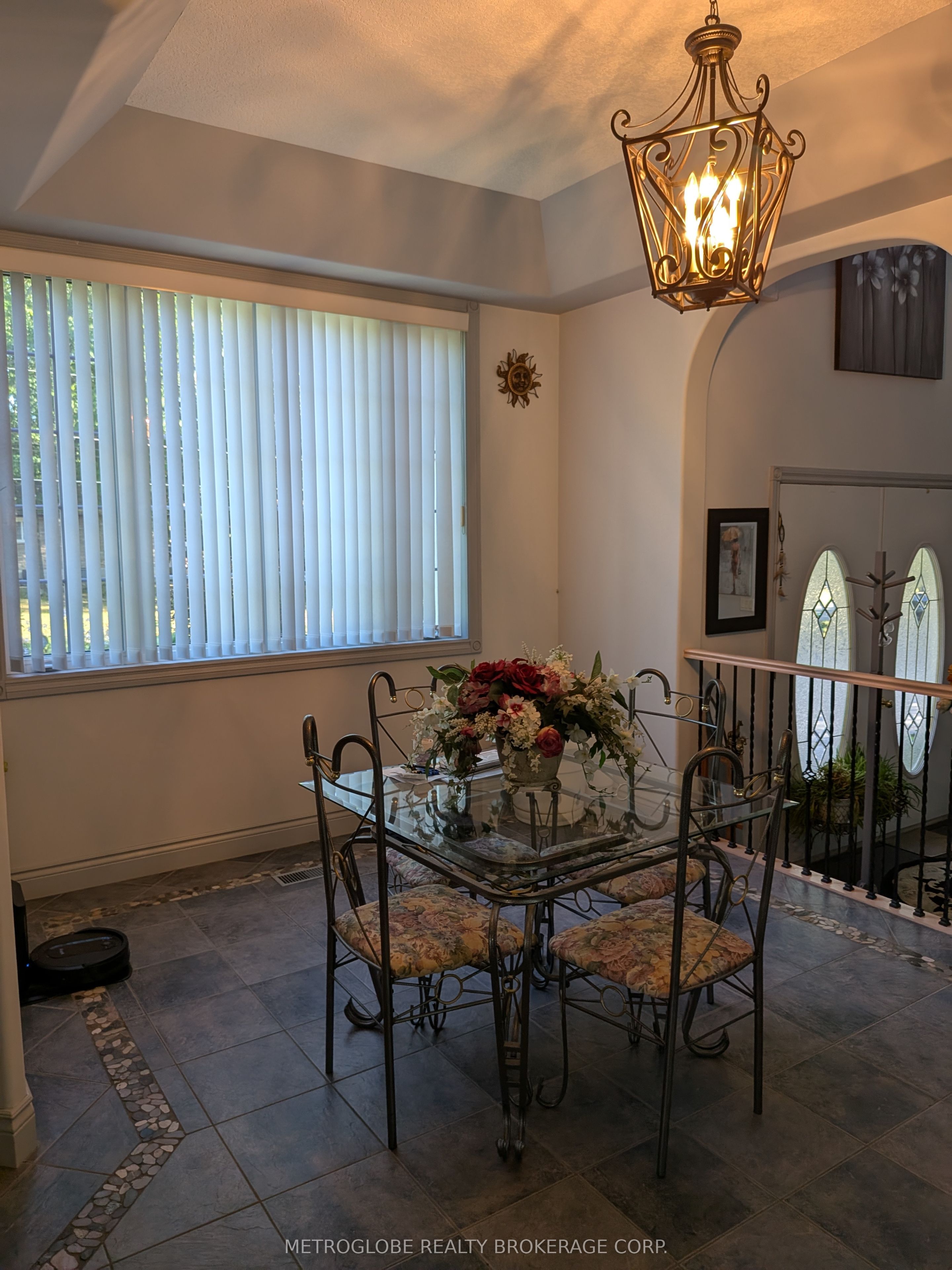 56 Idlewood Drive S Property Photo 19