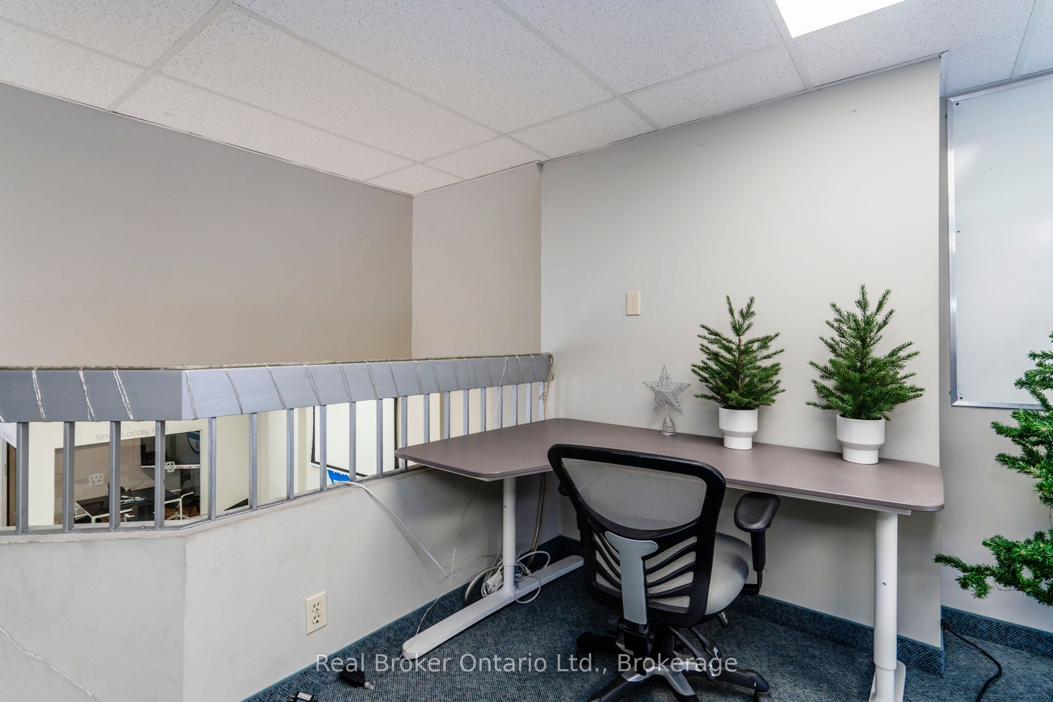 270 King Street Property Photo 12