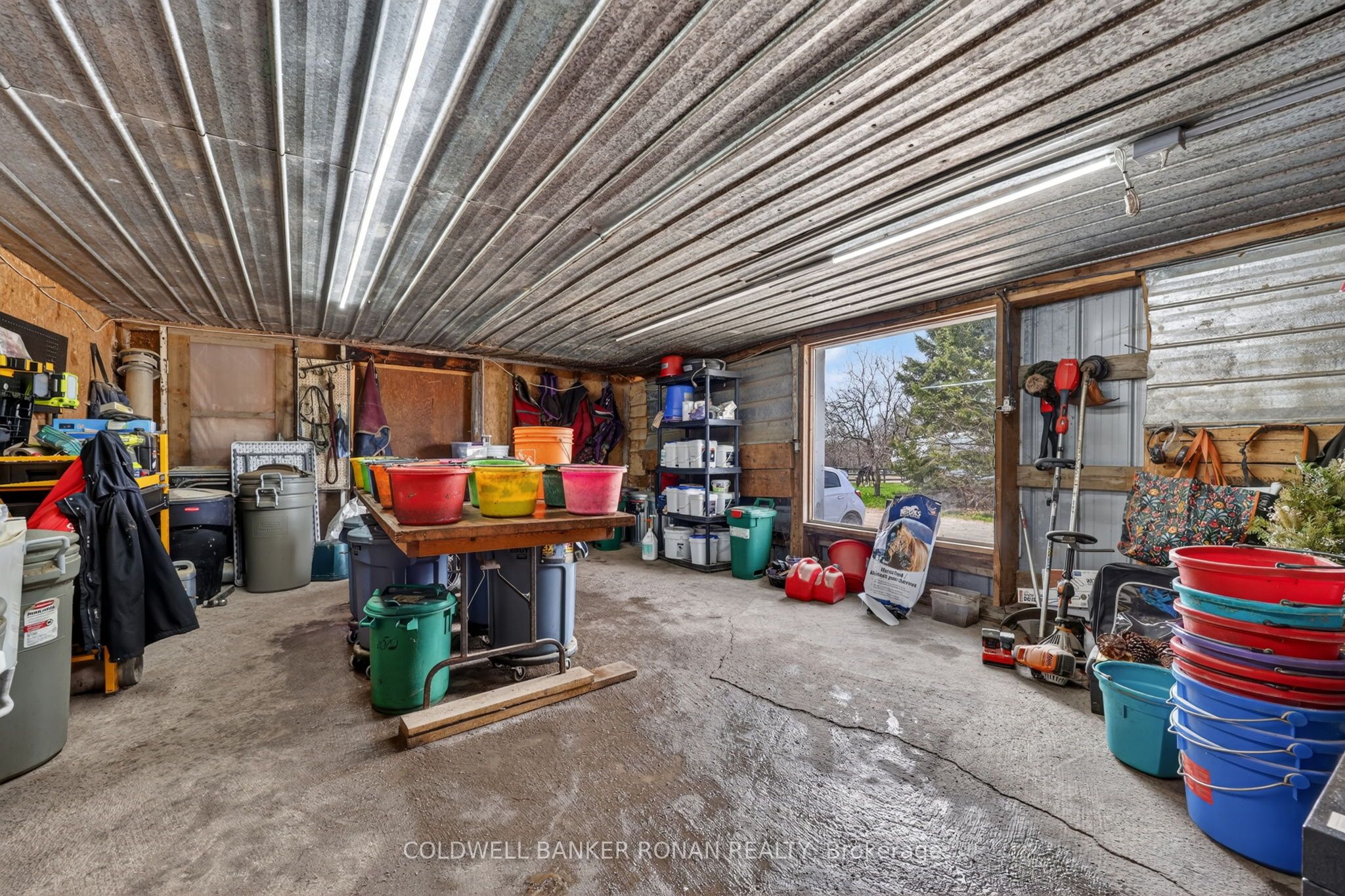 4479 2nd Line N Property Photo 12