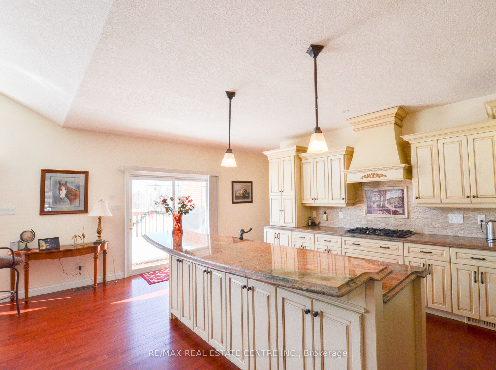 1216 Wood Road Property Photo 6