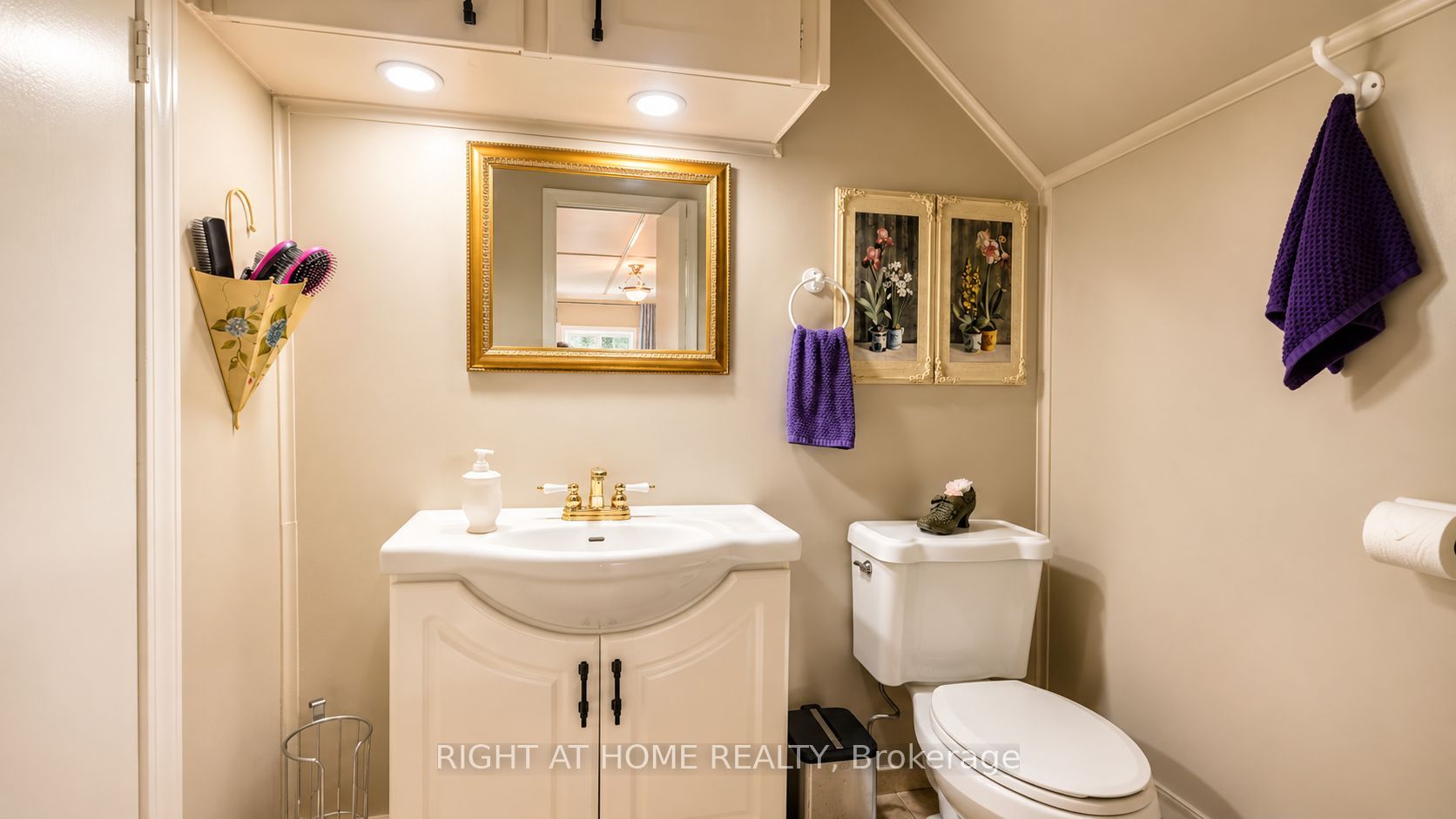 640 Tiny Beaches Road N Property Photo 13