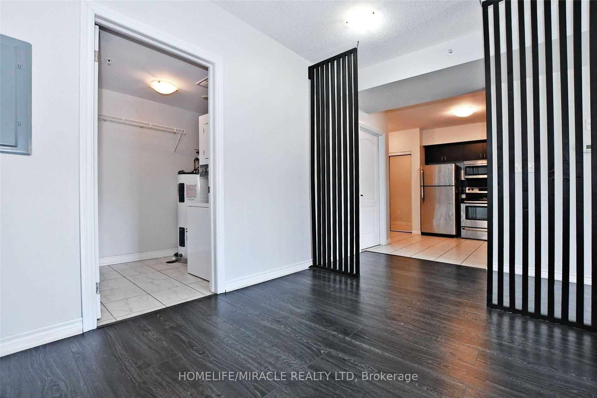 39 Ferndale Drive S 303 Property Photo 11