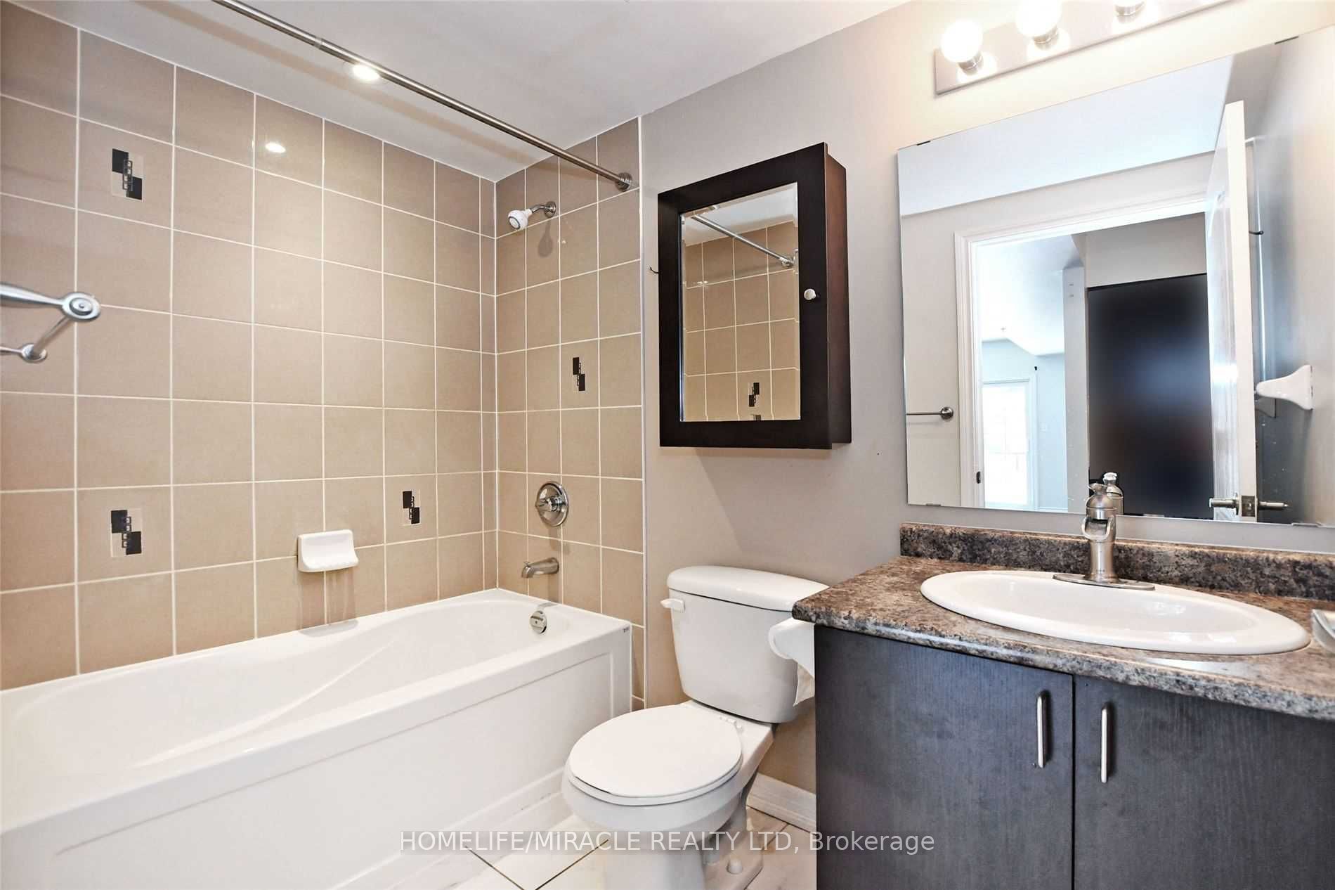 39 Ferndale Drive S 303 Property Photo 16