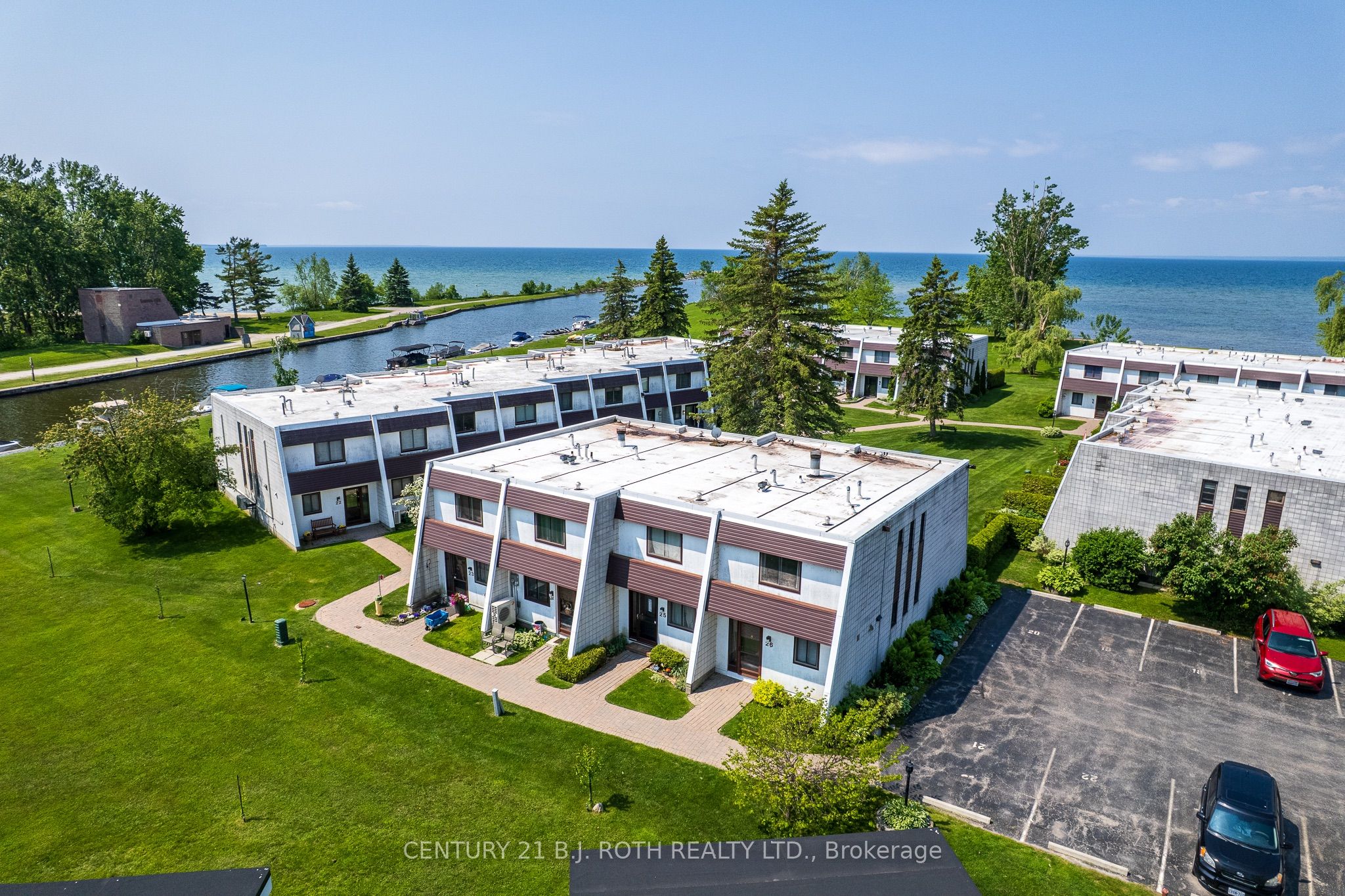1 Paradise Boulevard 26 Property Photo 1