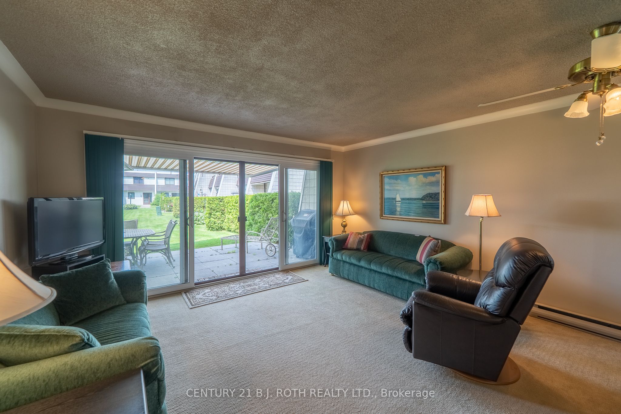 1 Paradise Boulevard 26 Property Photo 7