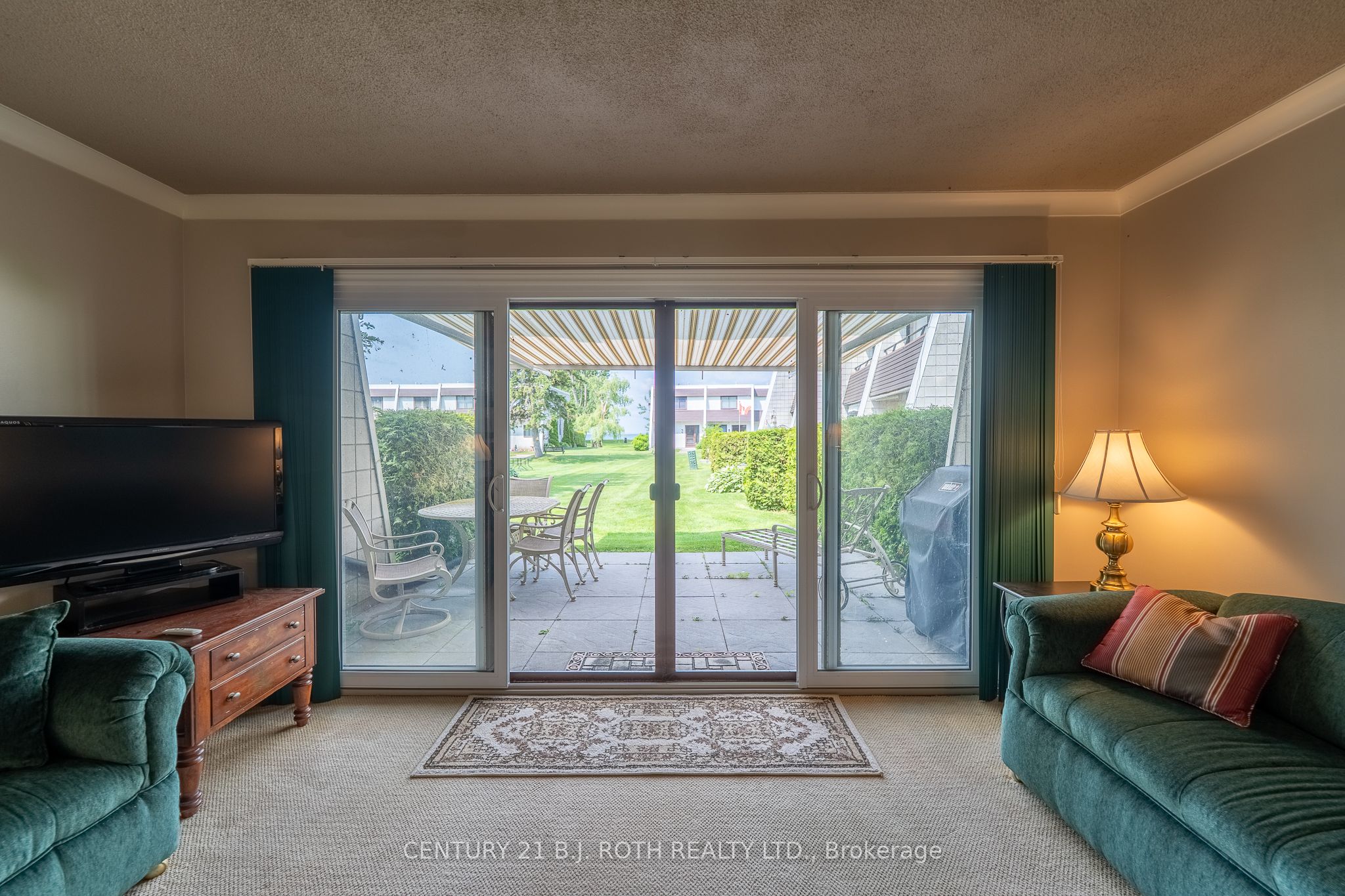 1 Paradise Boulevard 26 Property Photo 8