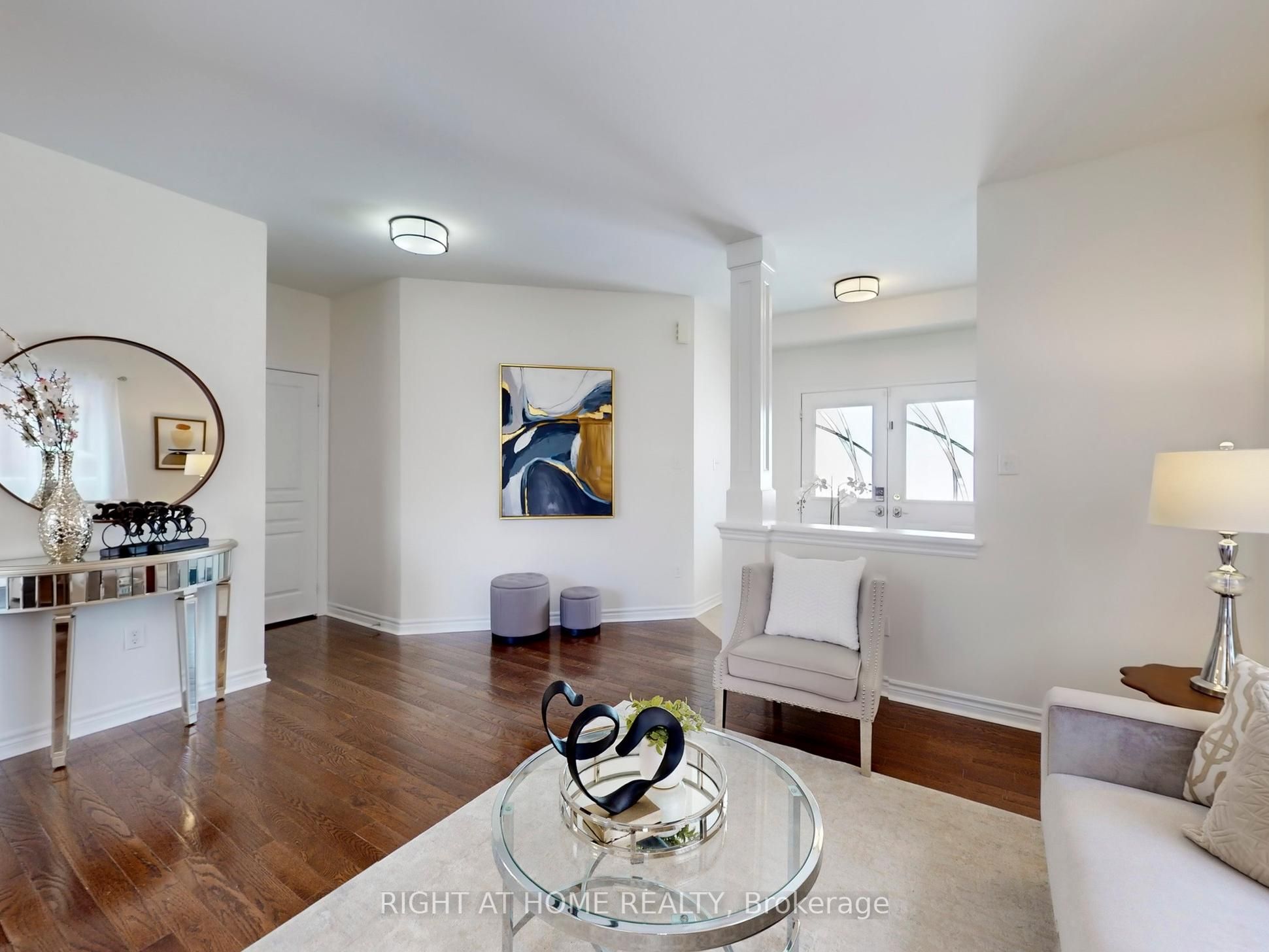 20 Charlemagne Avenue Property Photo 3
