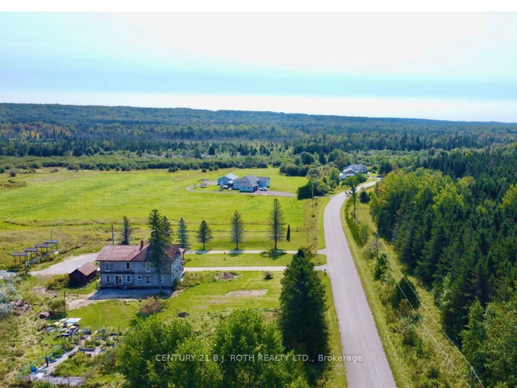 253 Craig Side Road Property Photo 4