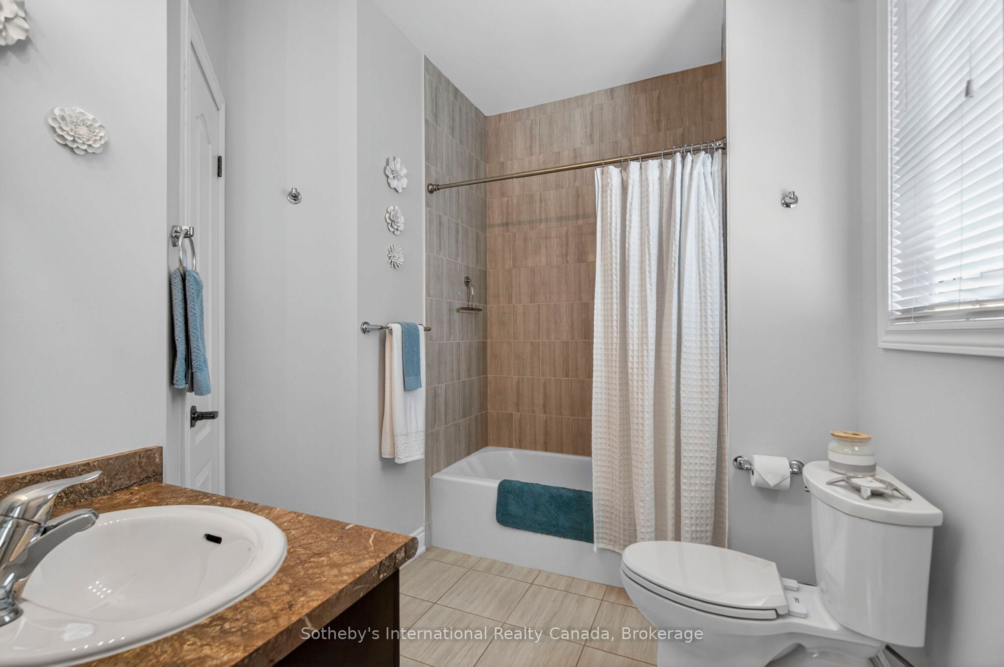 409 Bayport Boulevard Property Photo 33
