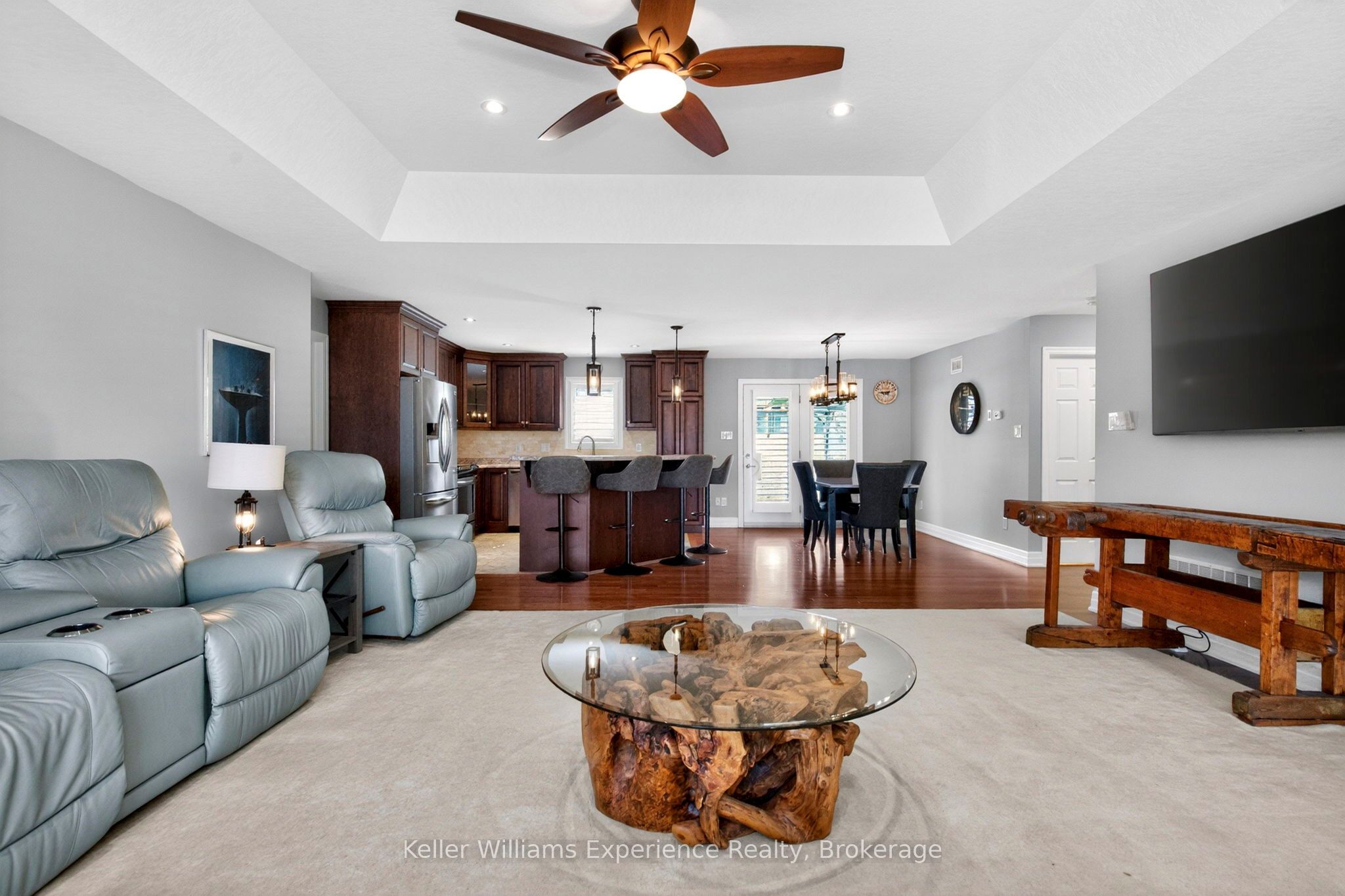 22 Grew Crescent Property Photo 7