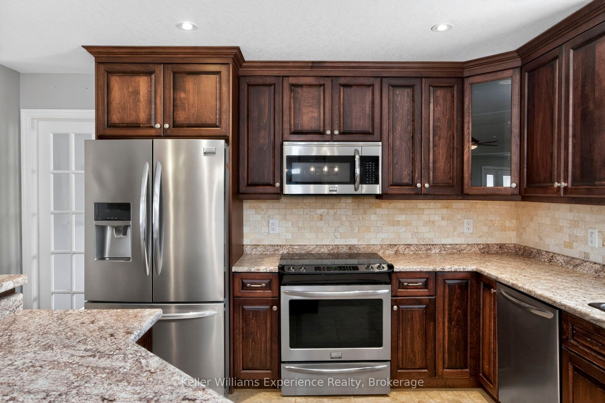 22 Grew Crescent Property Photo 16