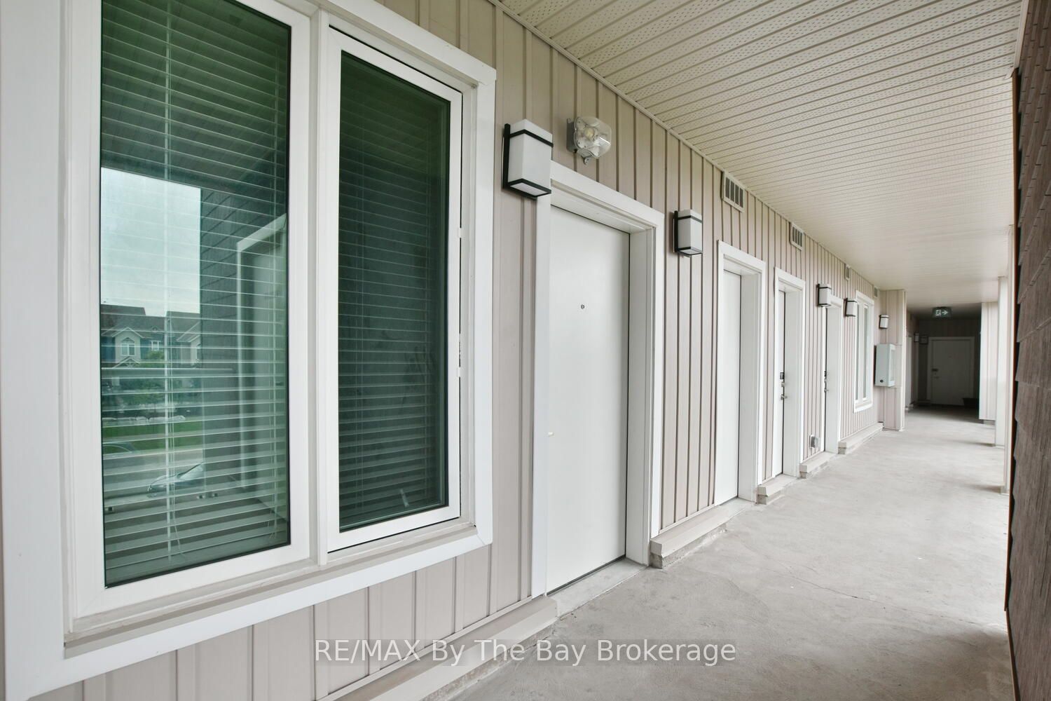 17 Spooner Crescent 206 Property Photo 4
