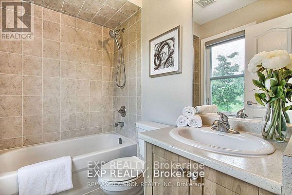 41 Deneb Street Property Photo 12