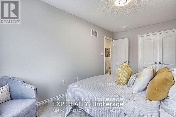 41 Deneb Street Property Photo 15